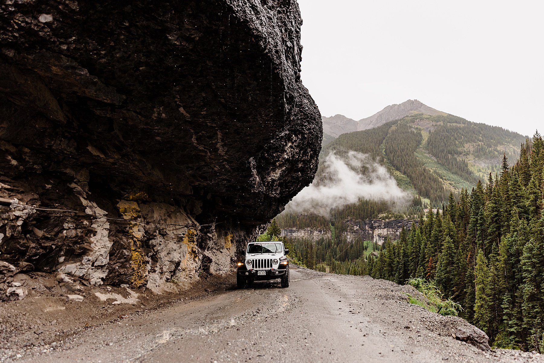 Jeep-Elopement-in-Ouray-Colorado_0027.jpg