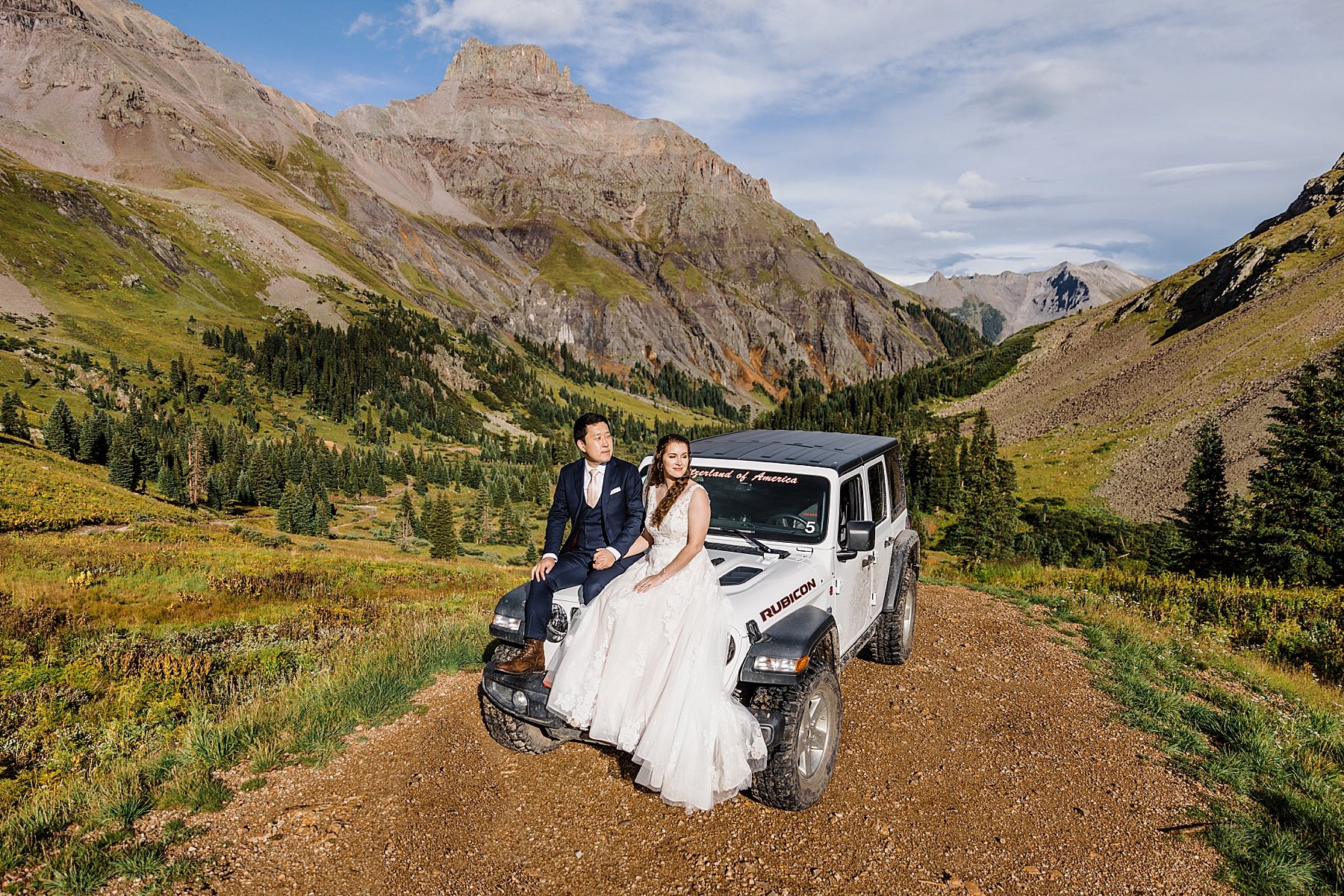 Jeep-Elopement-in-Ouray-Colorado_0043.jpg