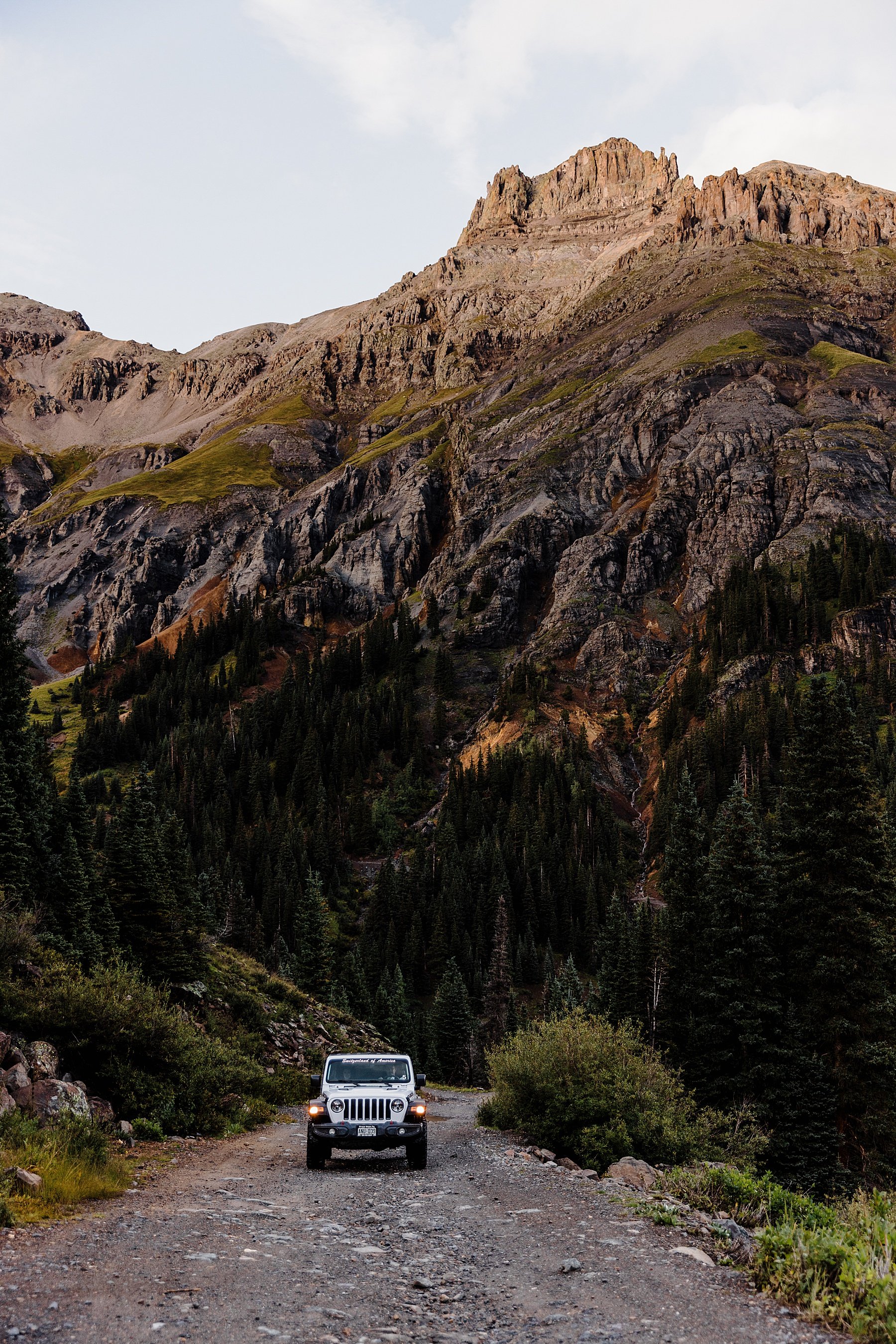 Jeep-Elopement-in-Ouray-Colorado_0050.jpg