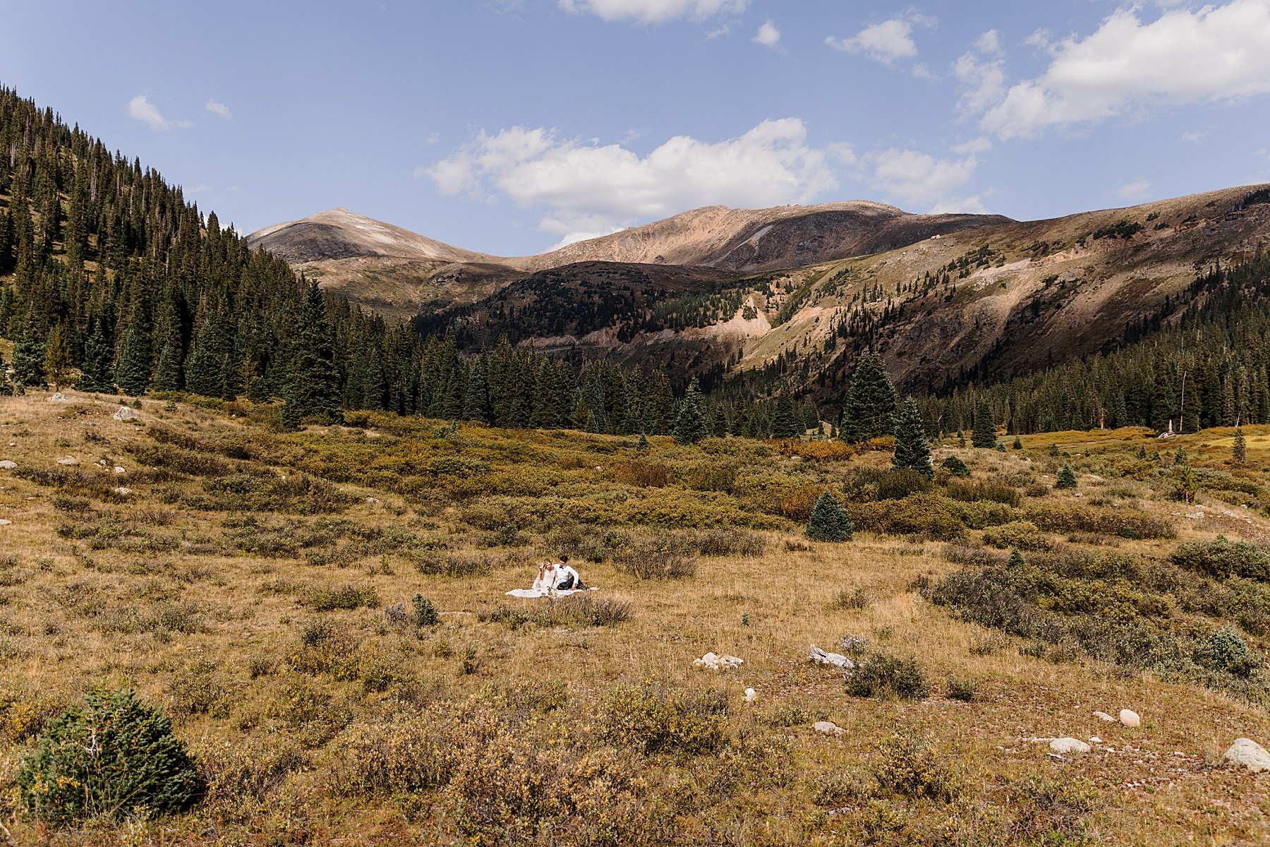 Sunset-Elopement-in-Buena-Vista-Colorado_0024.jpg