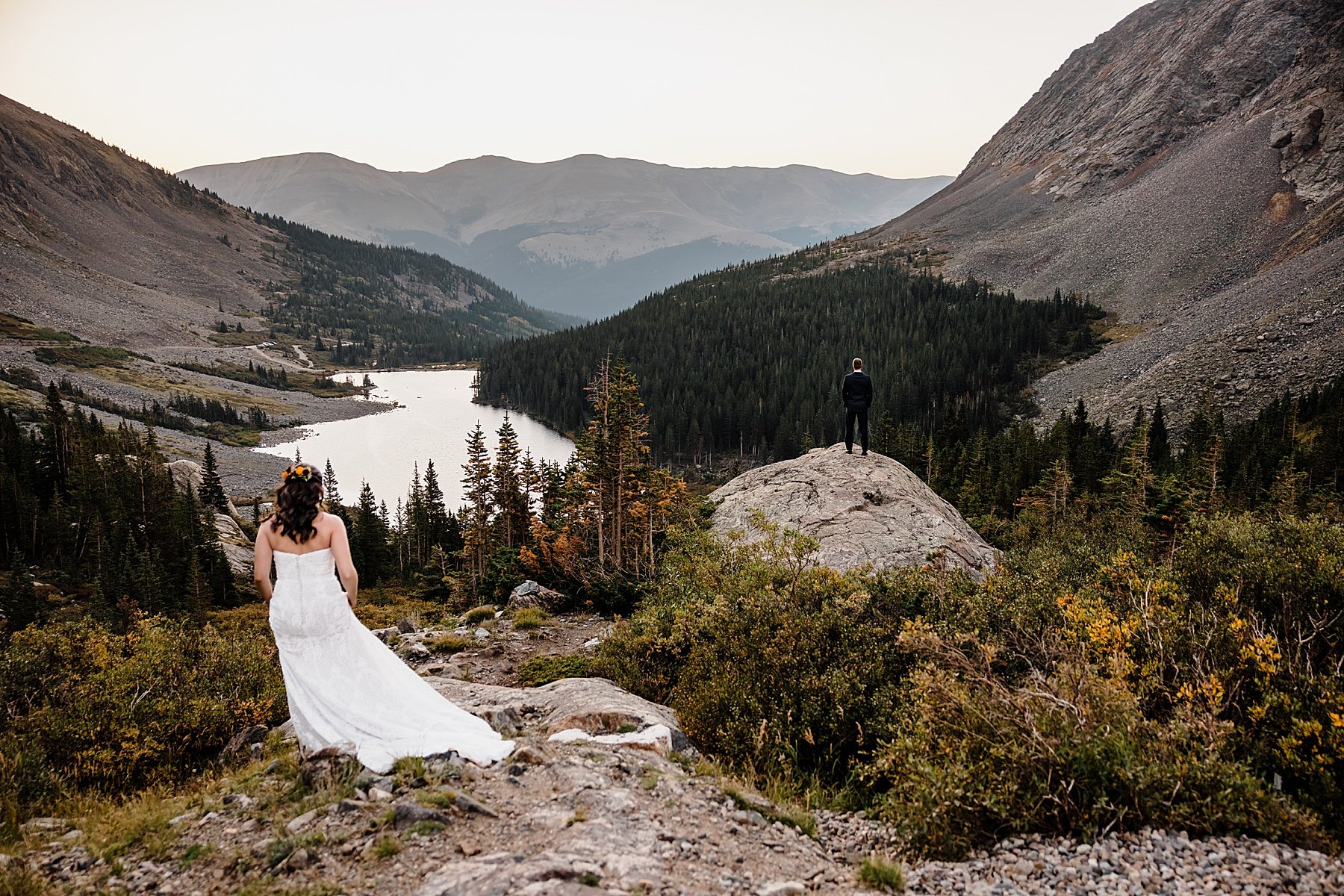 Elopement-with-a-Dog-in-Colorado_0006.jpg