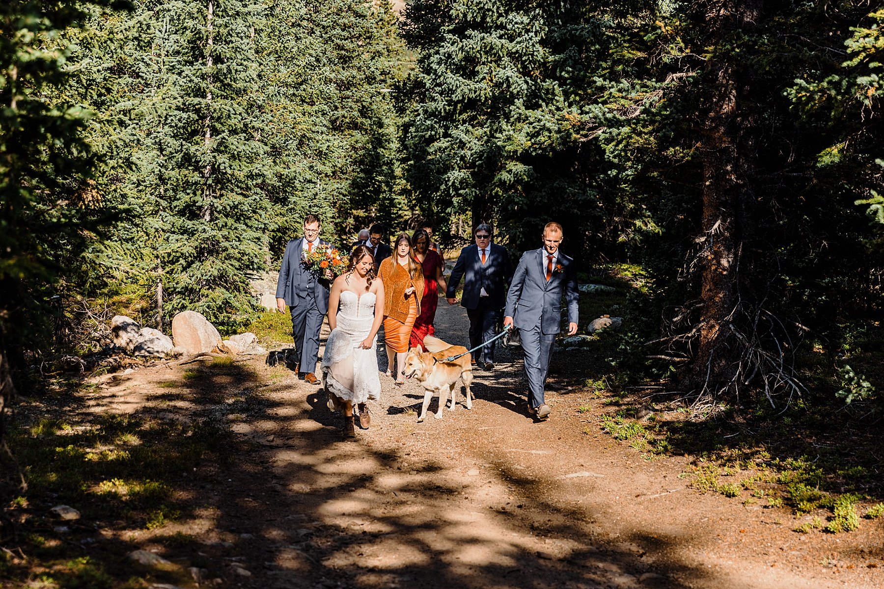 Elopement-with-a-Dog-in-Colorado_0032.jpg