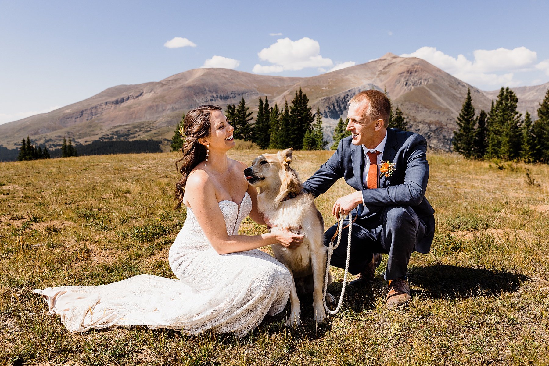 Elopement-with-a-Dog-in-Colorado_0051.jpg
