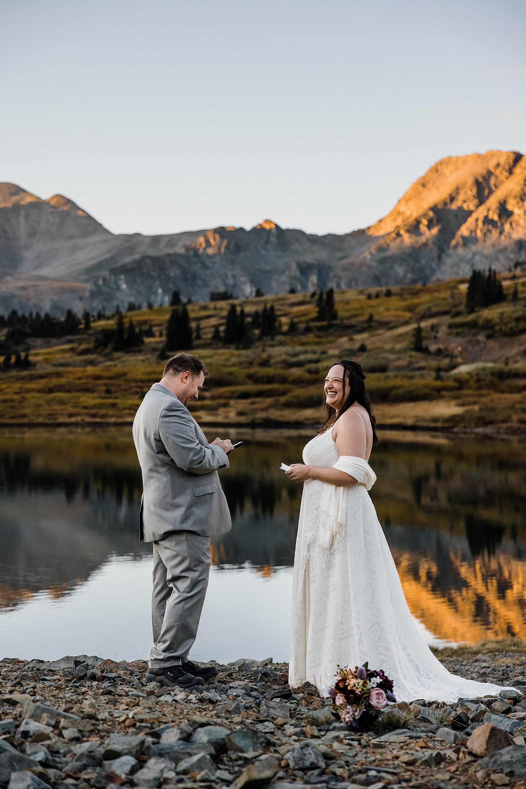 Colorado-Sunrise-Off-Road-Elopement-at-an-Alpine-Lake_0007.jpg