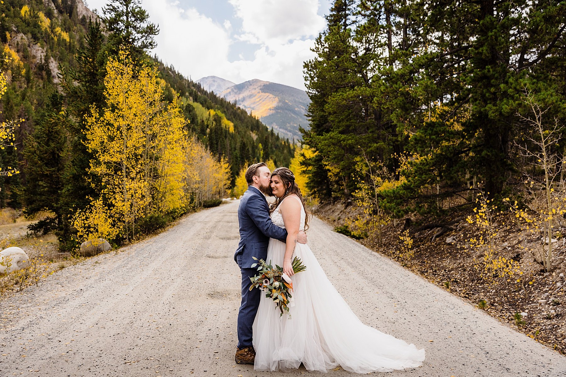 Jeep and Hiking Elopement in Colorado