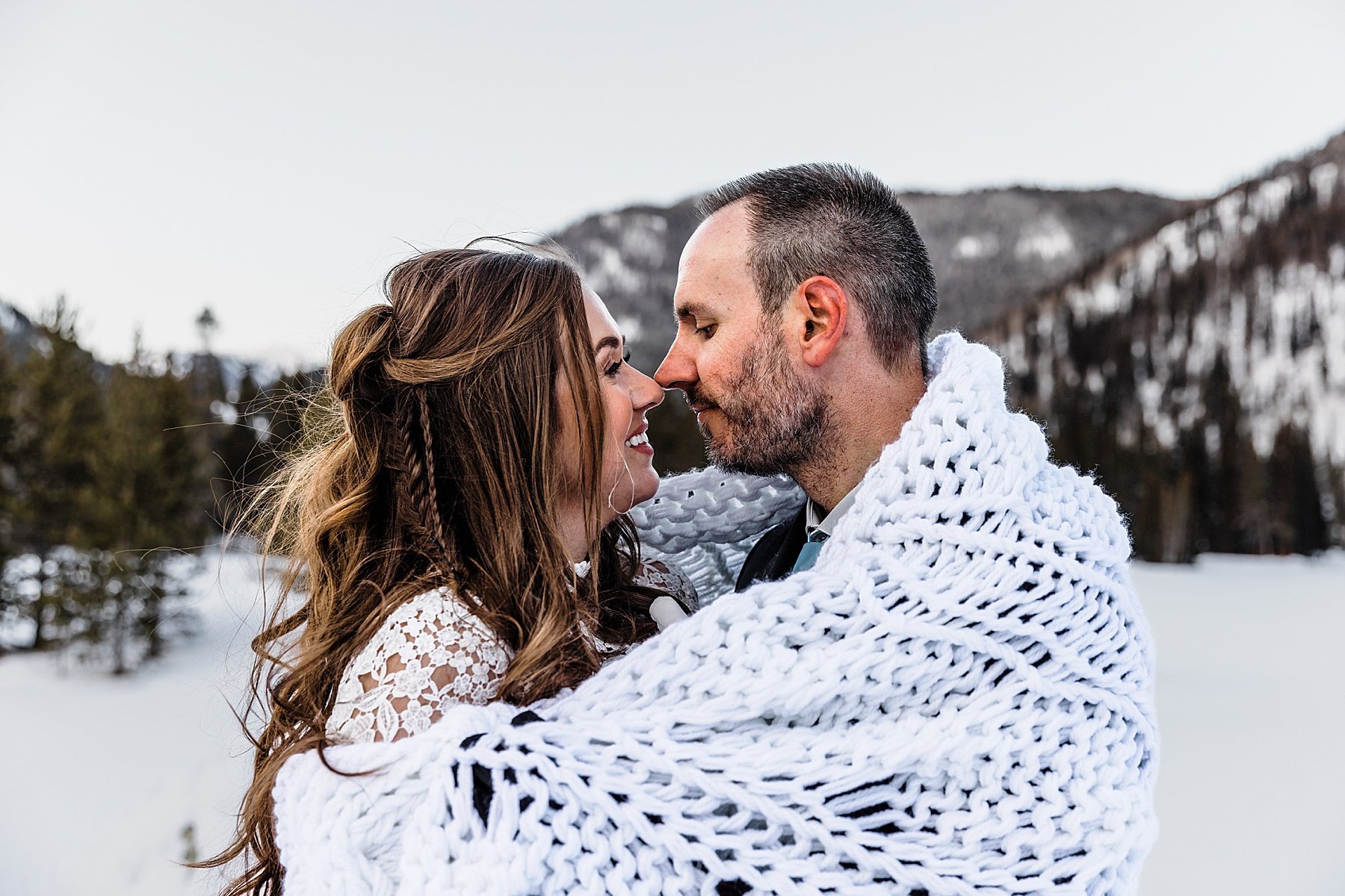 The-Lodge-At-Breckenridge-Winter-Elopement_0014.jpg