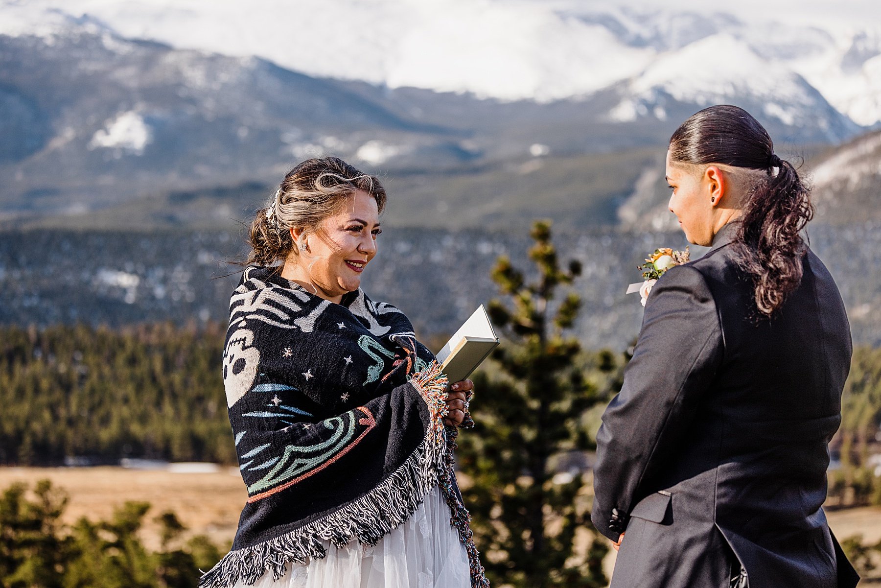 LGBTQ-Elopement-in-Rocky-Mountain-National-Park-Colorado_0013.jpg