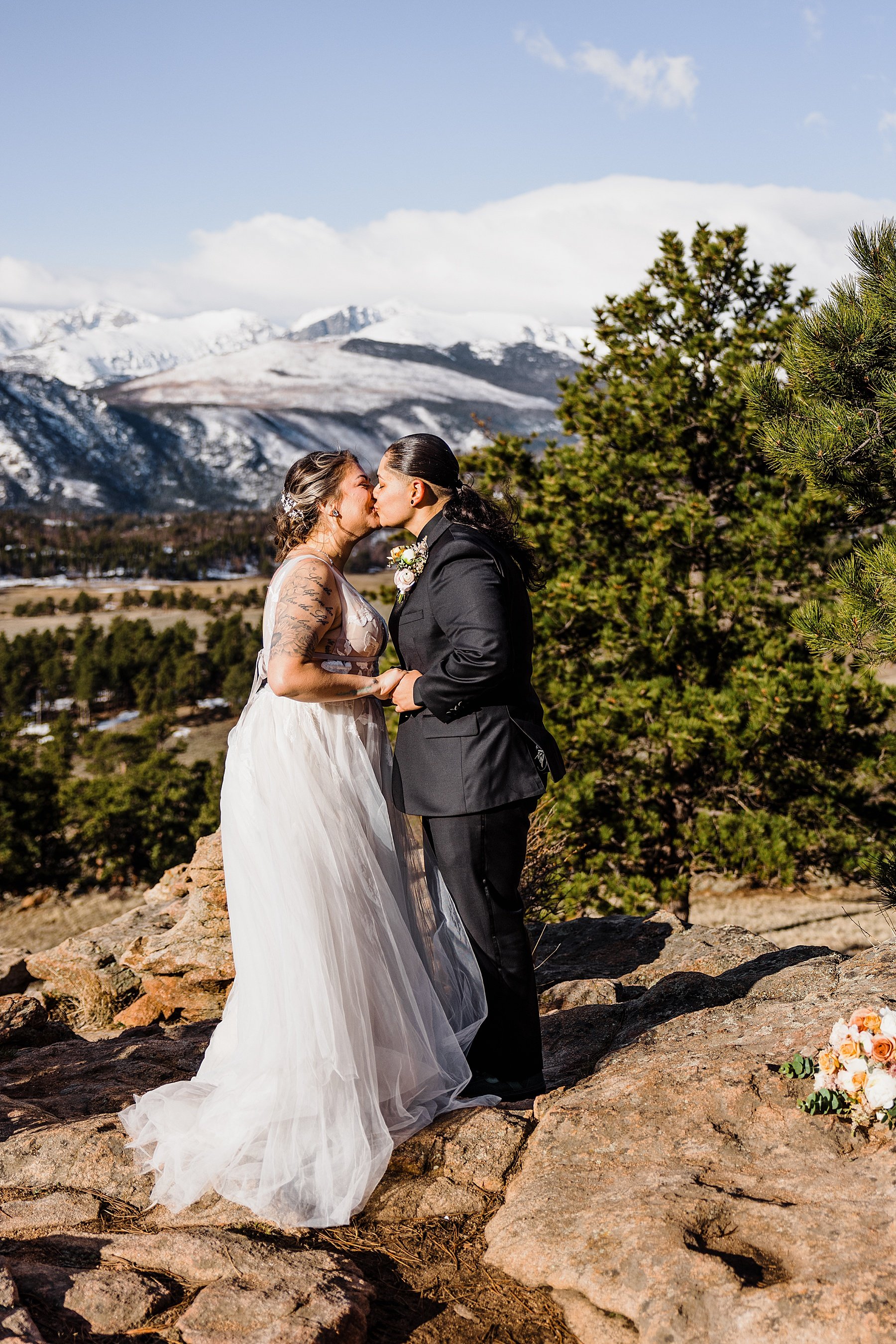 LGBTQ-Elopement-in-Rocky-Mountain-National-Park-Colorado_0016.jpg