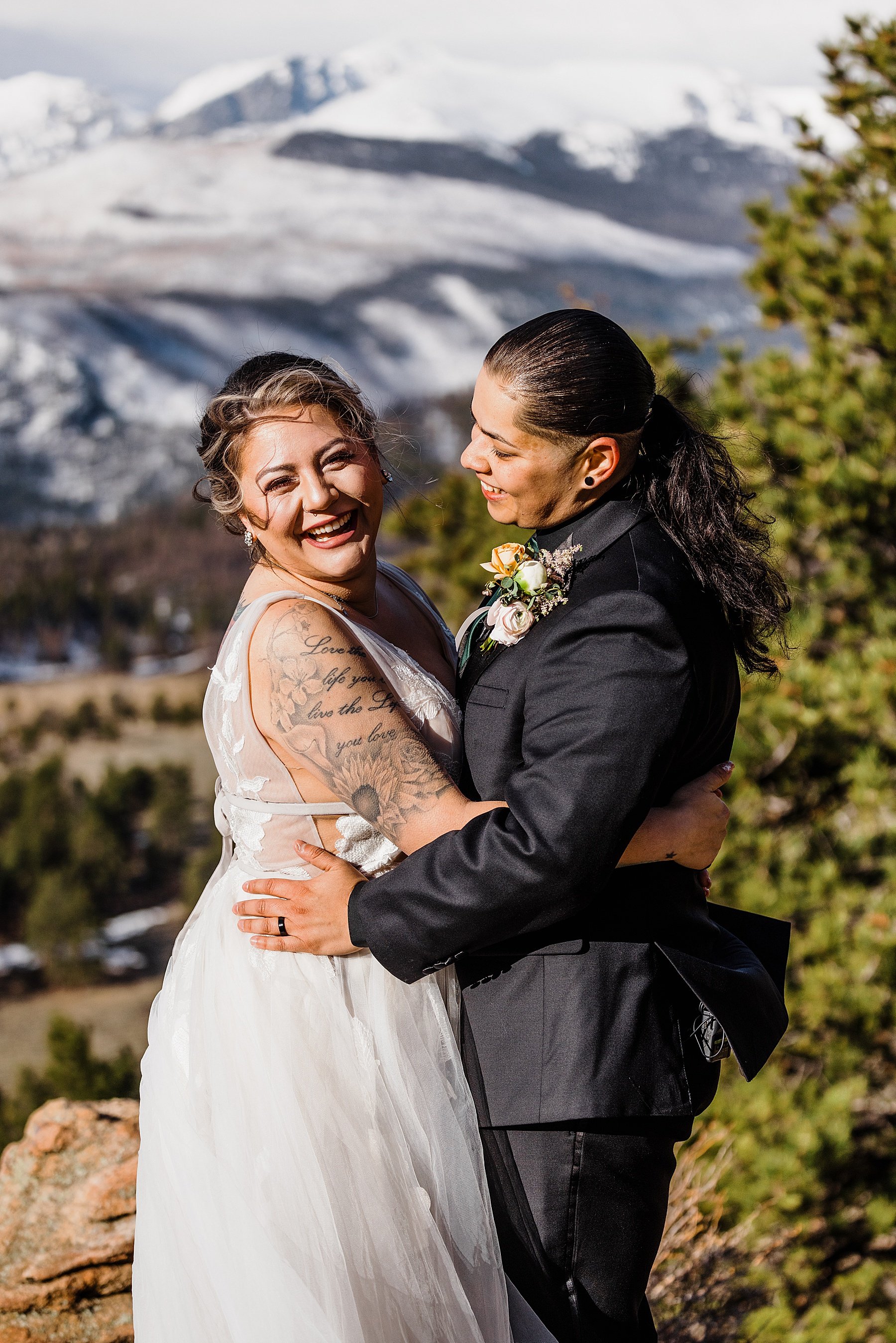 LGBTQ-Elopement-in-Rocky-Mountain-National-Park-Colorado_0018.jpg