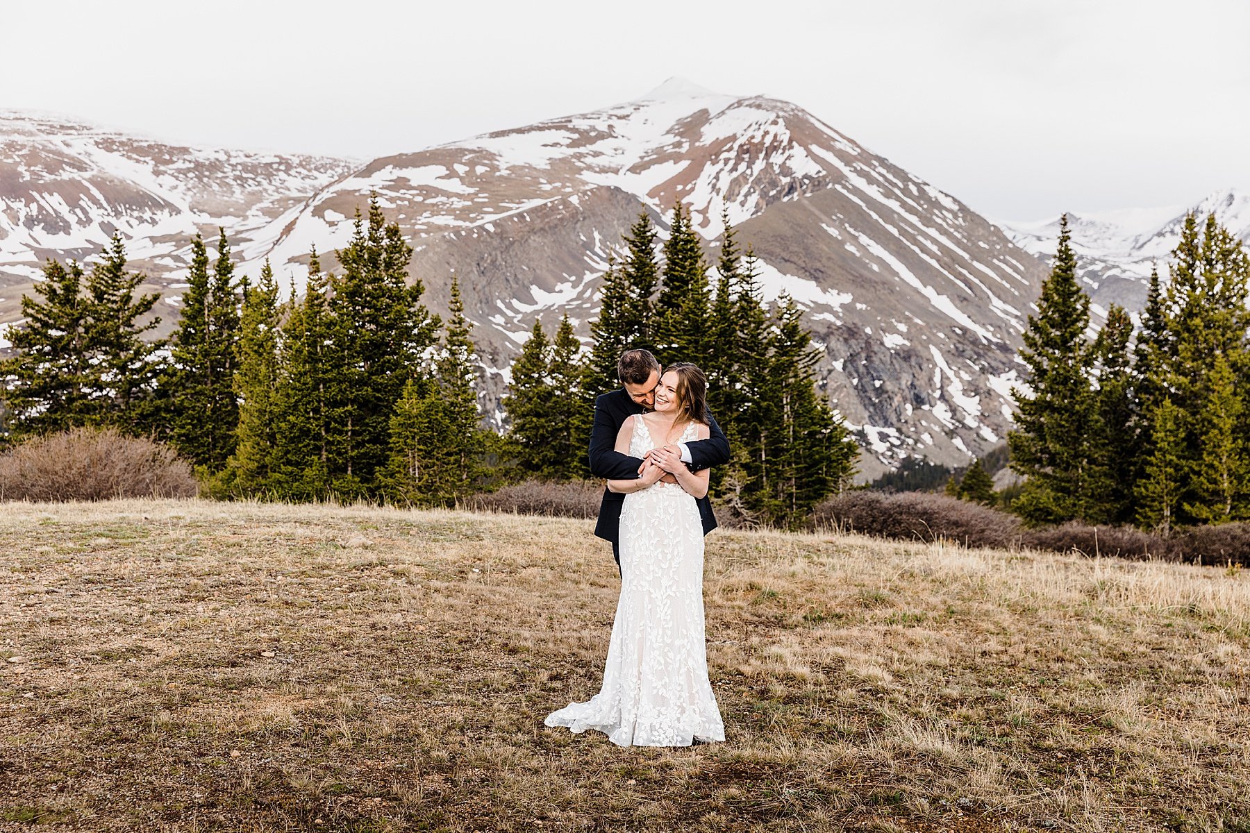 Sunrise-and-Sunset-Elopement-in-Colorado_0019.jpg