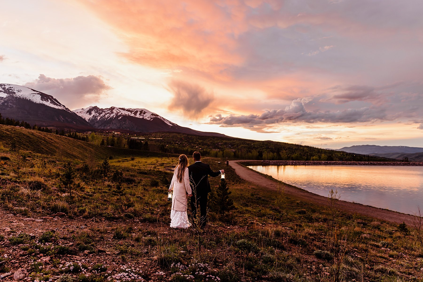 Sunrise-and-Sunset-Elopement-in-Colorado_0072.jpg