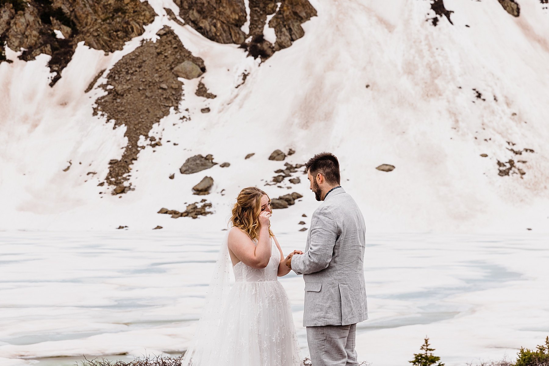  Alpine Lake Hiking Elopement in Colorado 