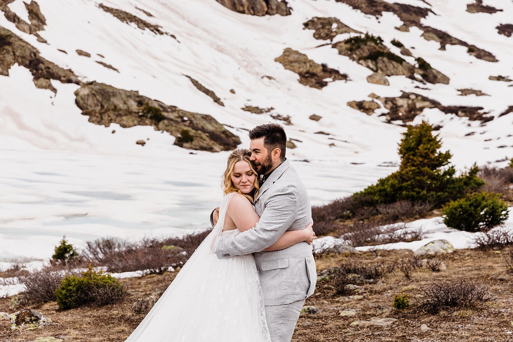  Alpine Lake Hiking Elopement in Colorado 