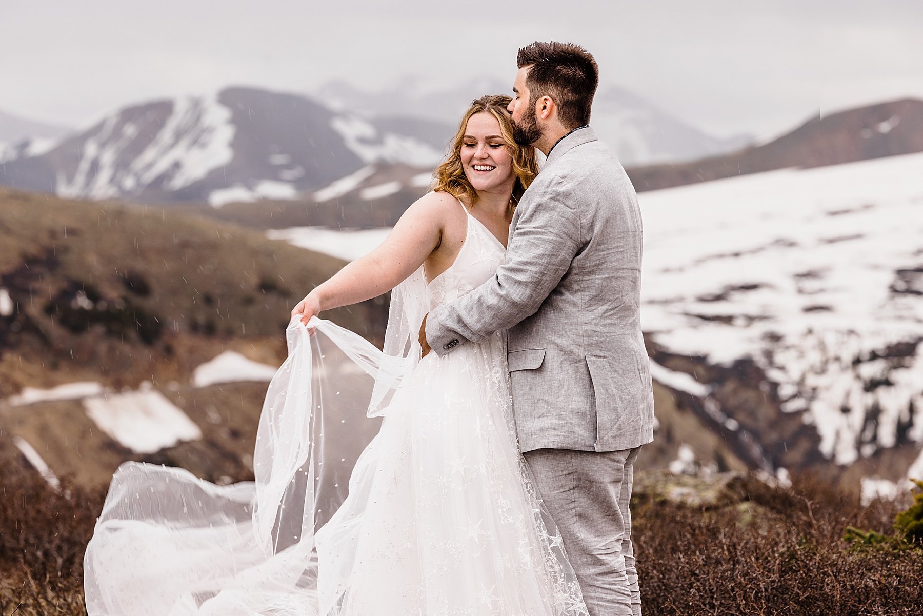  Alpine Lake Hiking Elopement in Colorado 