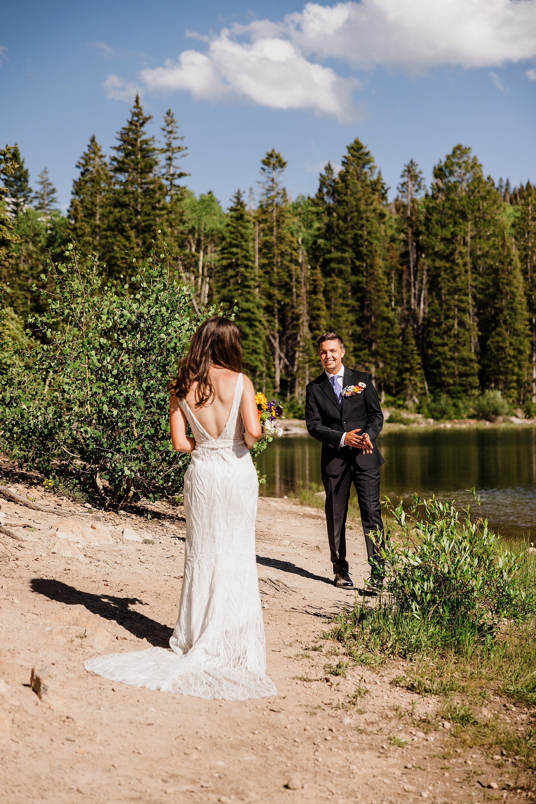 Colorado-Alpine-Lake-Hiking-Elopement-in-Crested-Butte_0014.jpg