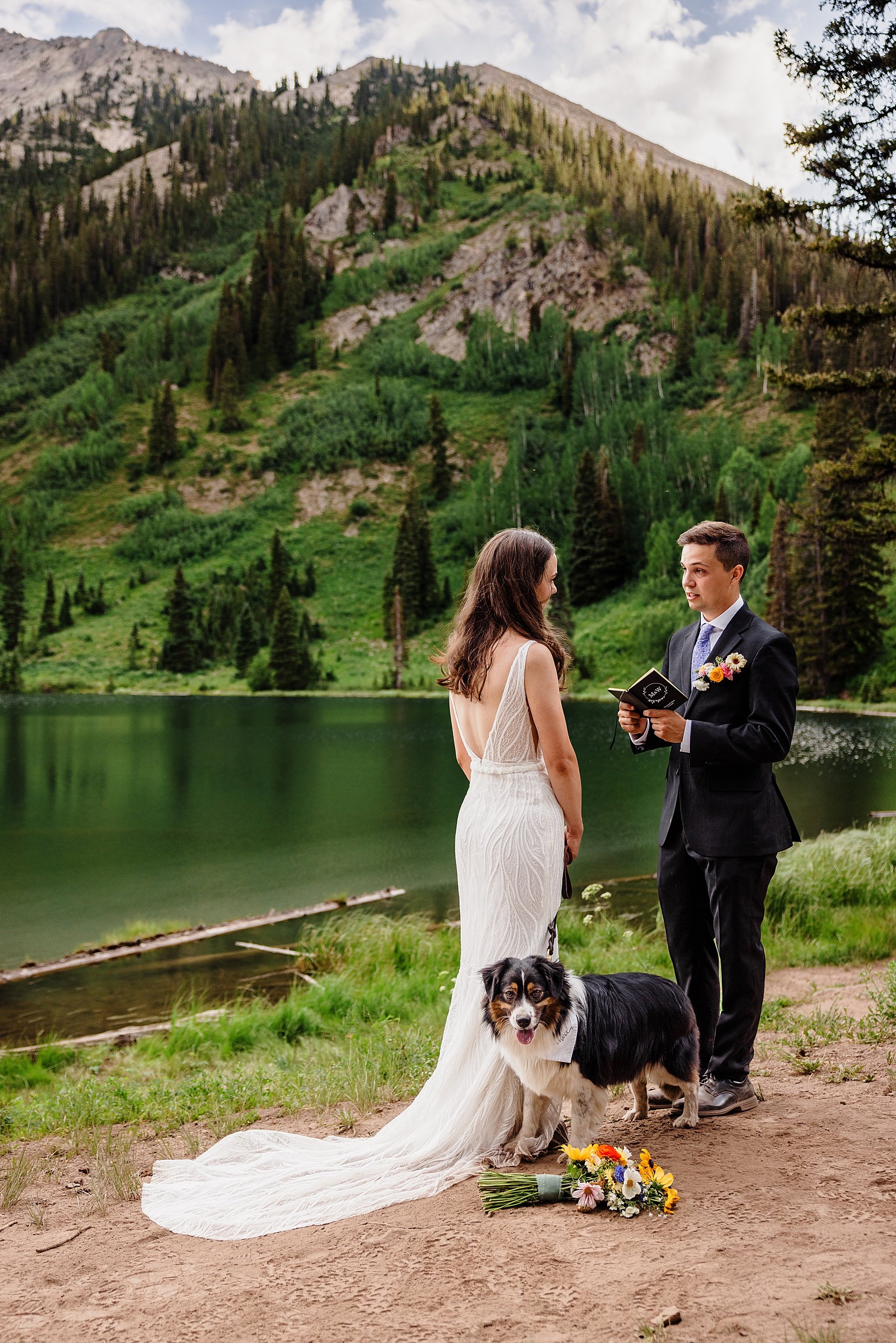 Colorado-Alpine-Lake-Hiking-Elopement-in-Crested-Butte_0040.jpg