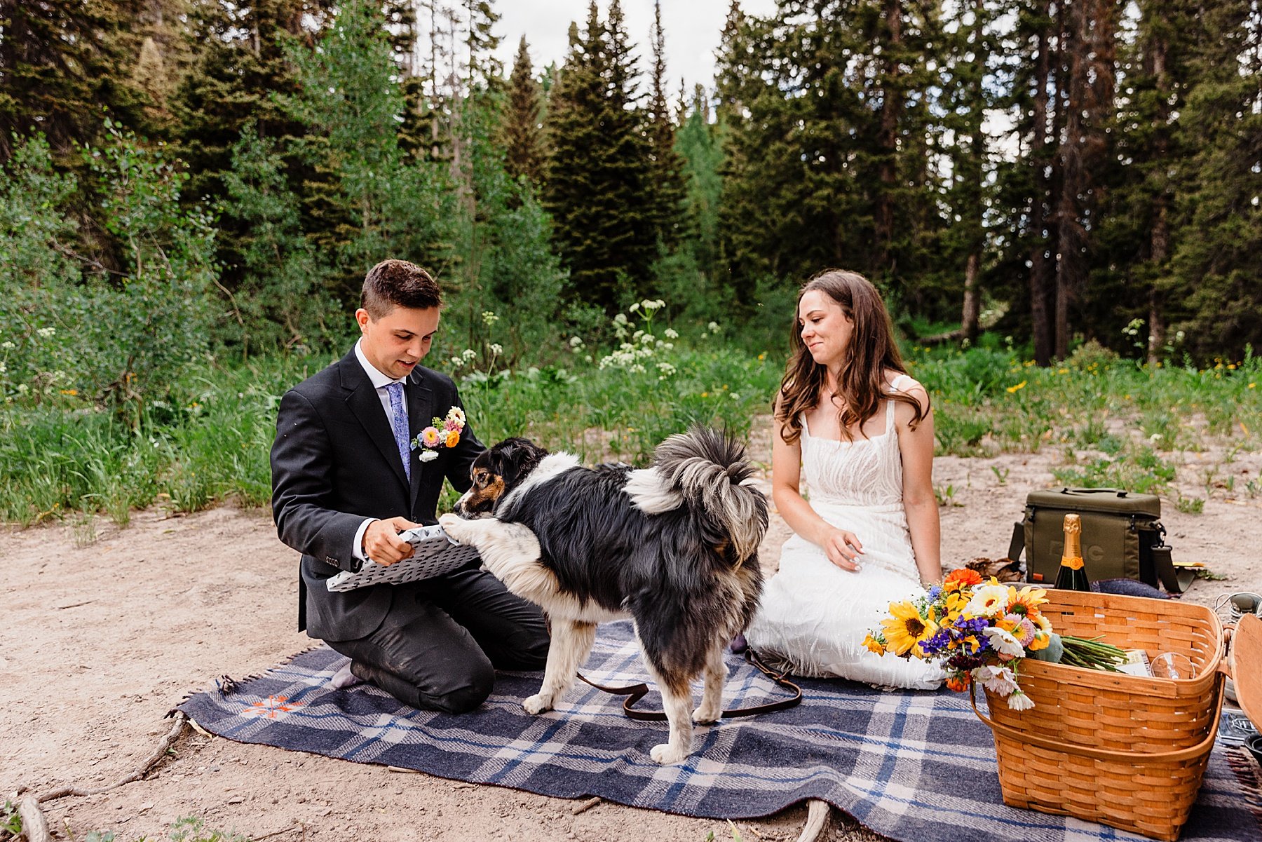 Colorado-Alpine-Lake-Hiking-Elopement-in-Crested-Butte_0056.jpg