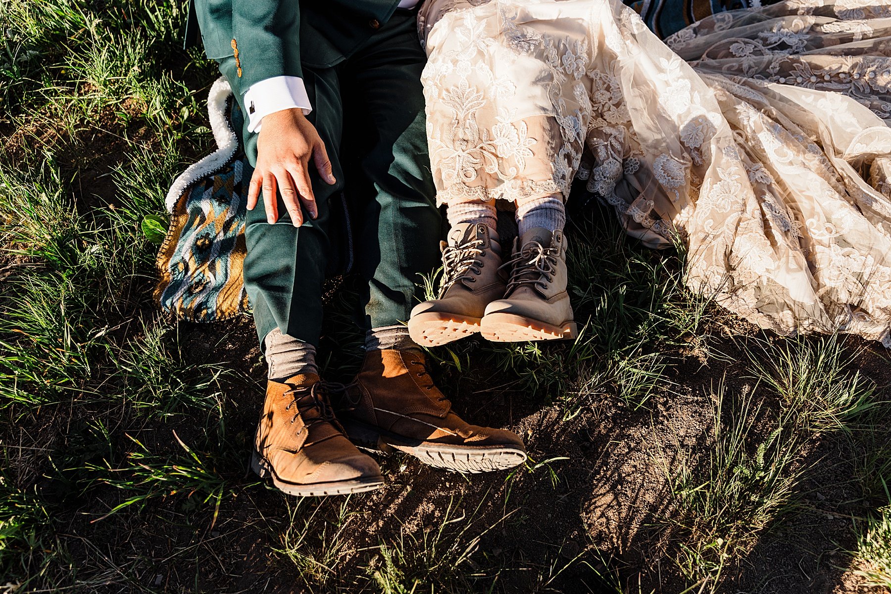 Crested-Butte-Colorado-Elopement-at-Sunrise_0036.jpg