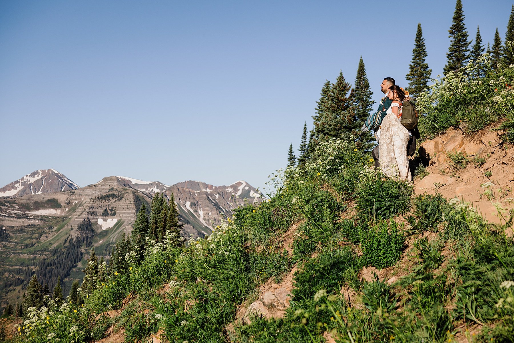 Crested-Butte-Colorado-Elopement-at-Sunrise_0042.jpg