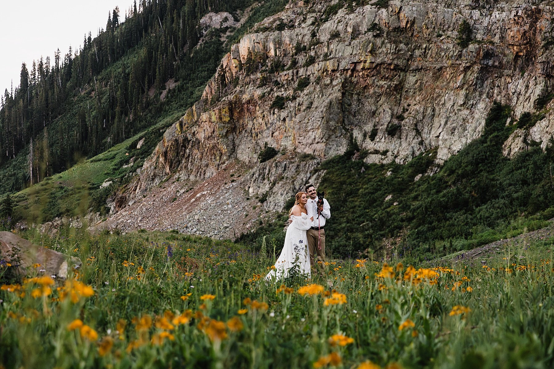 Crested-Butte-Colorado-Elopement-at-Sunrise_0073.jpg