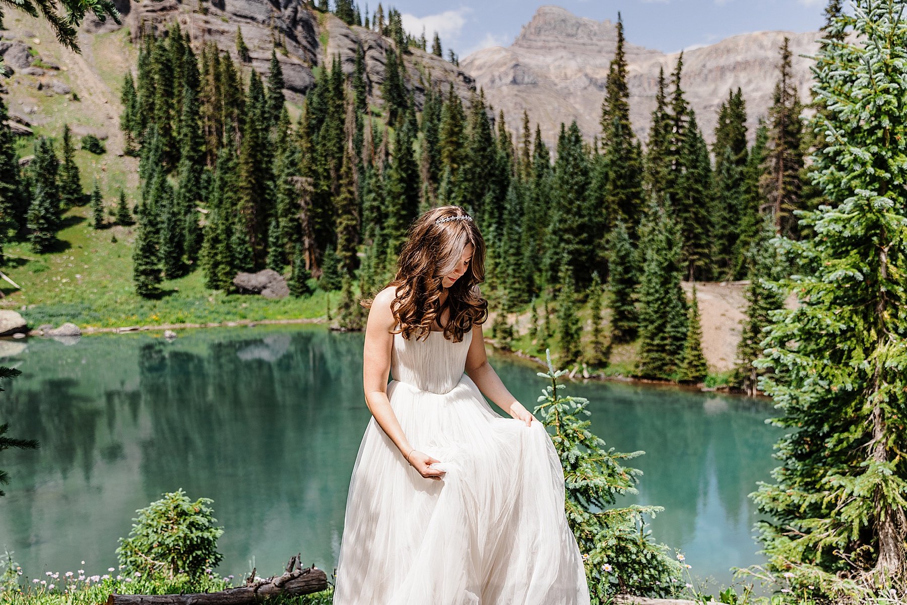 Ouray-Jeep-Elopement-in-Colorado_0007.jpg