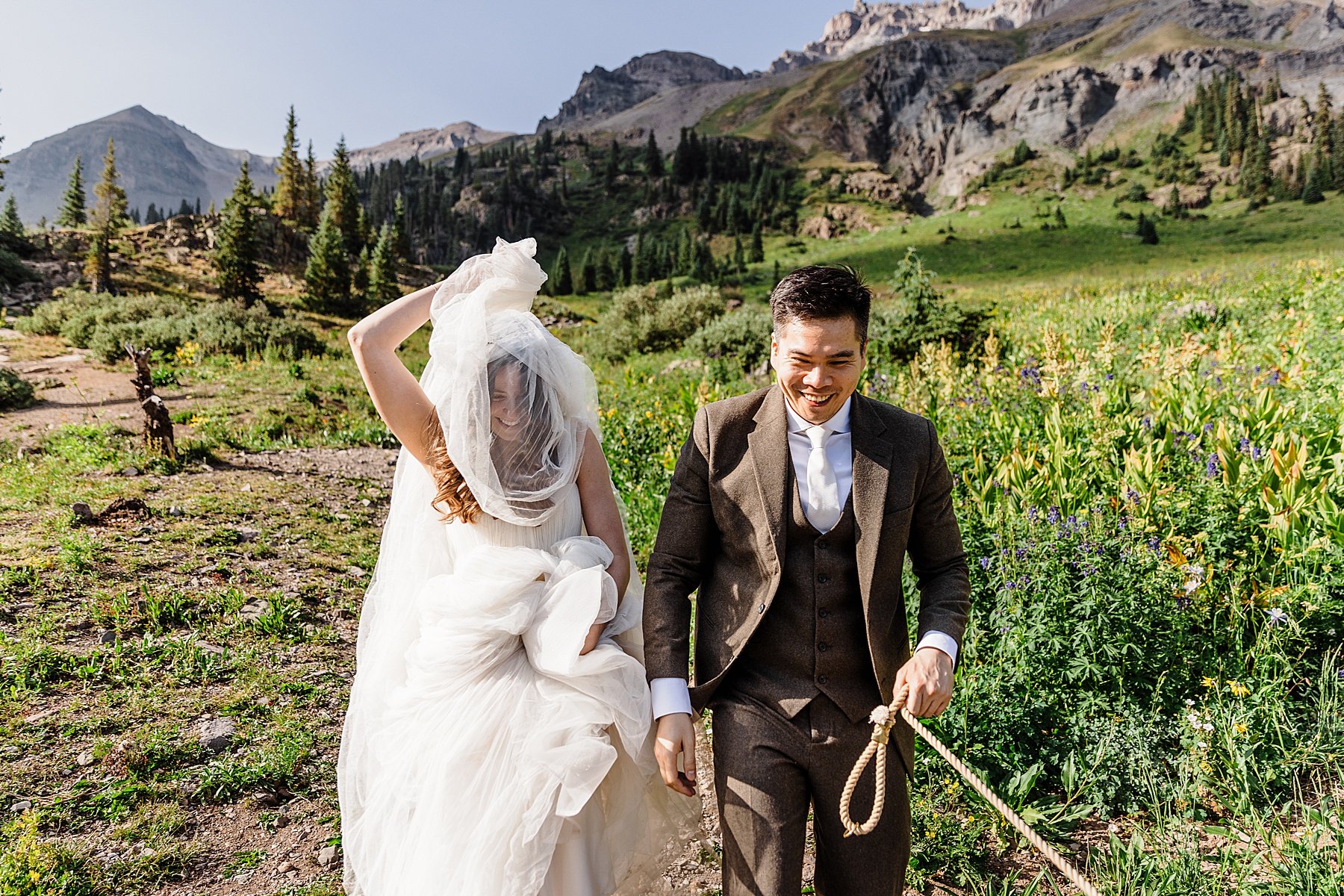 Ouray-Jeep-Elopement-in-Colorado_0045.jpg