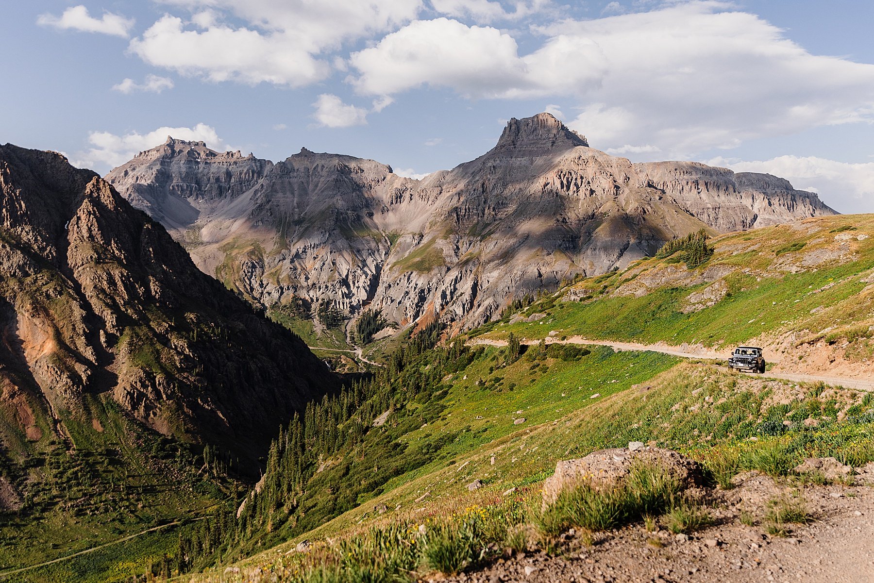 Ouray-Jeep-Elopement-in-Colorado_0052.jpg