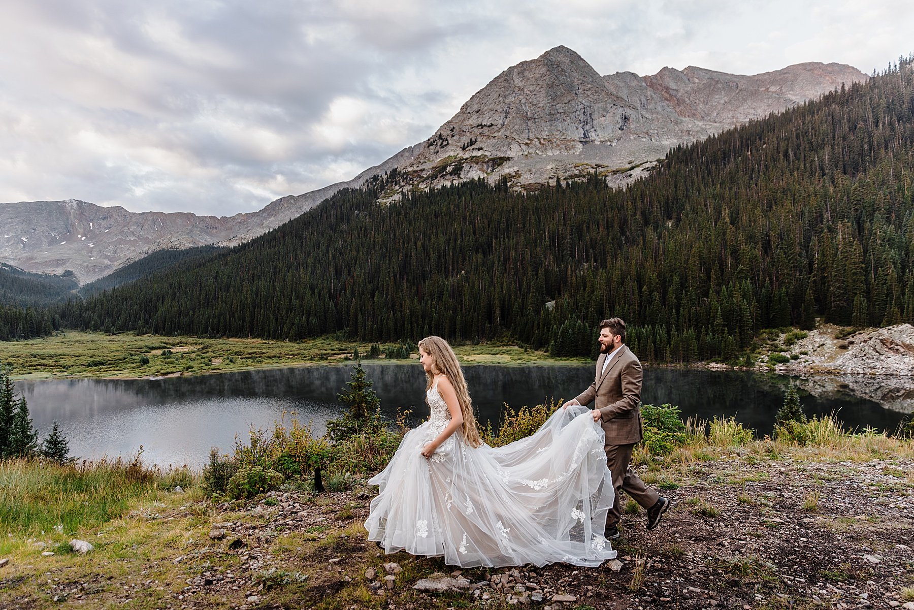 Colorado-Fall-Jeep-Elopement_0017.jpg