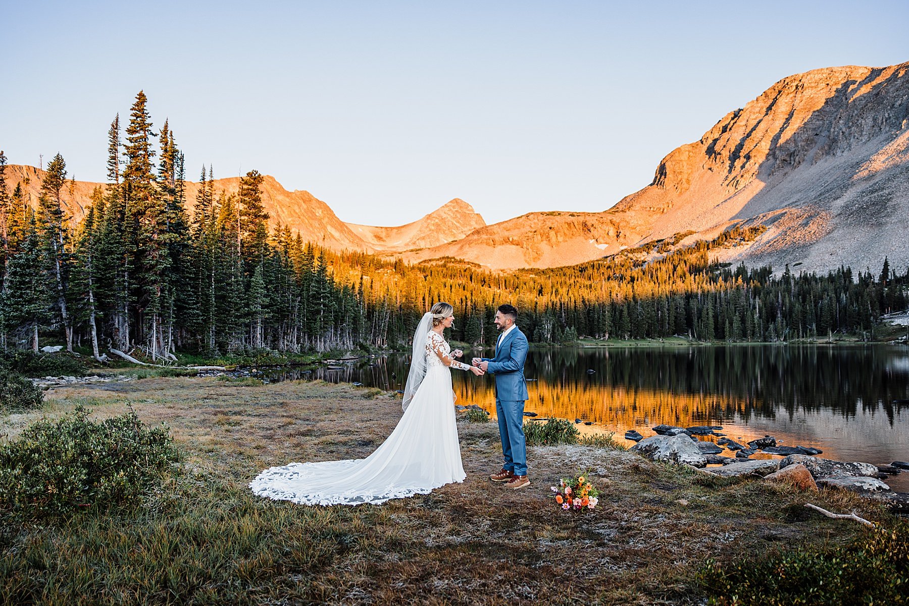 Colorado-Offroad-Elopement-with-Family_0014.jpg