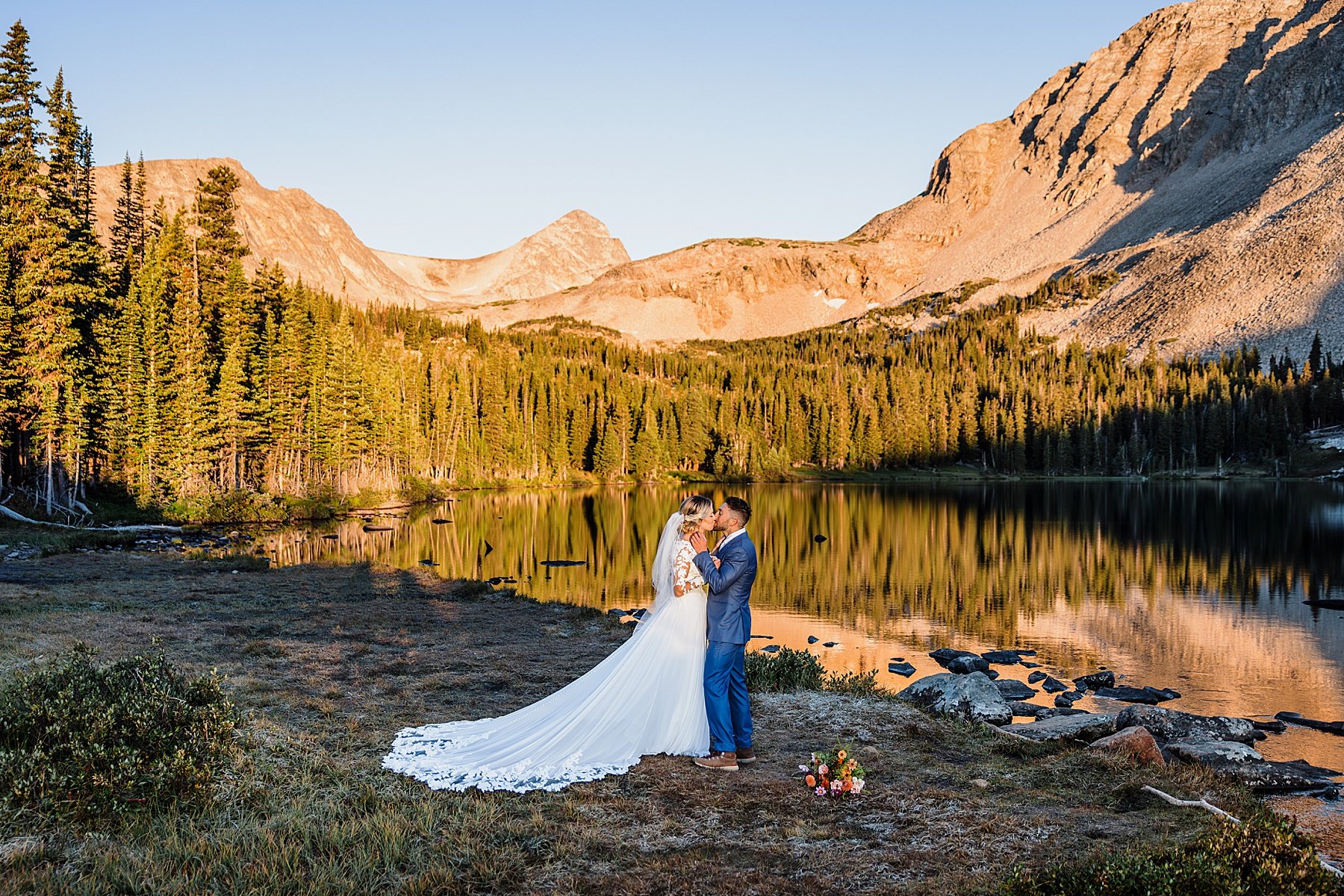 Colorado-Offroad-Elopement-with-Family_0022.jpg