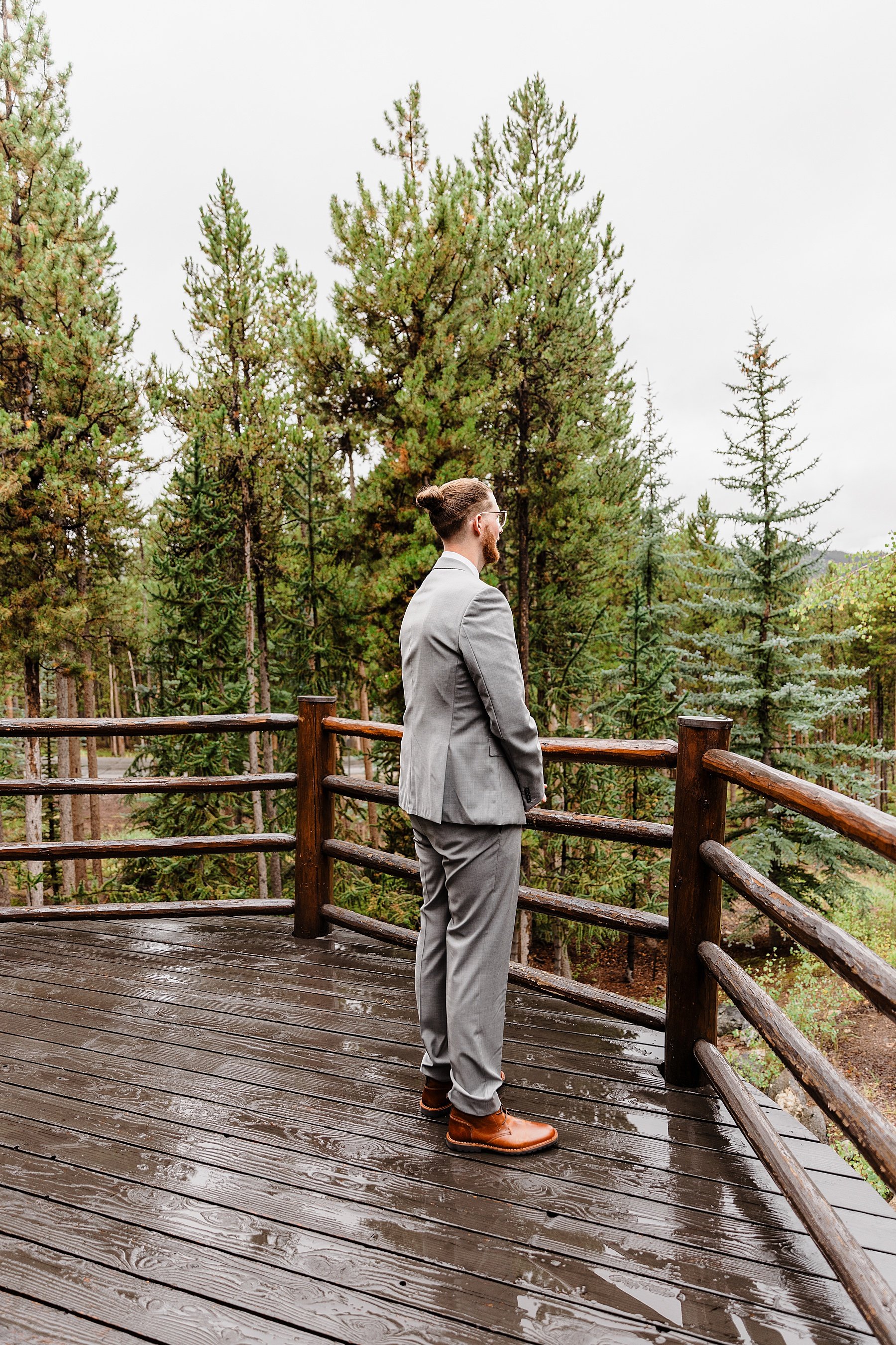 Snowy-Fall-Elopement-in-Breckenridge-Colorado_0006.jpg