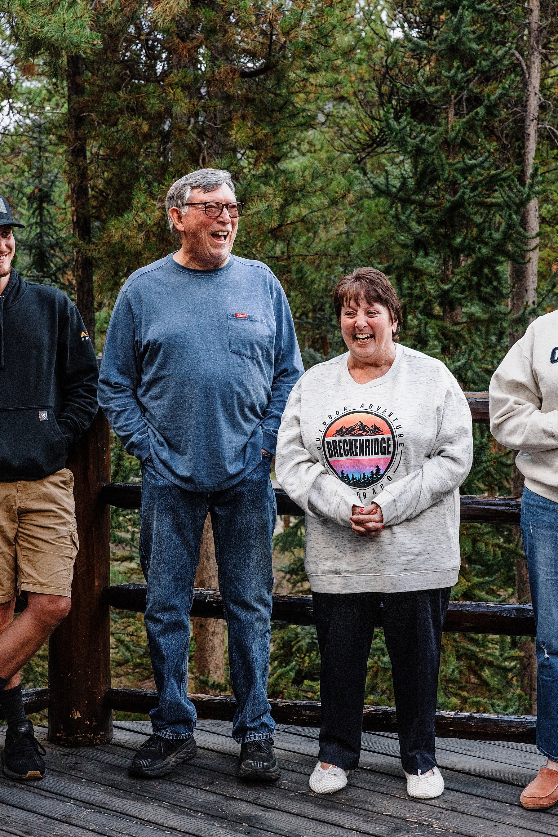 Snowy-Fall-Elopement-in-Breckenridge-Colorado_0074.jpg