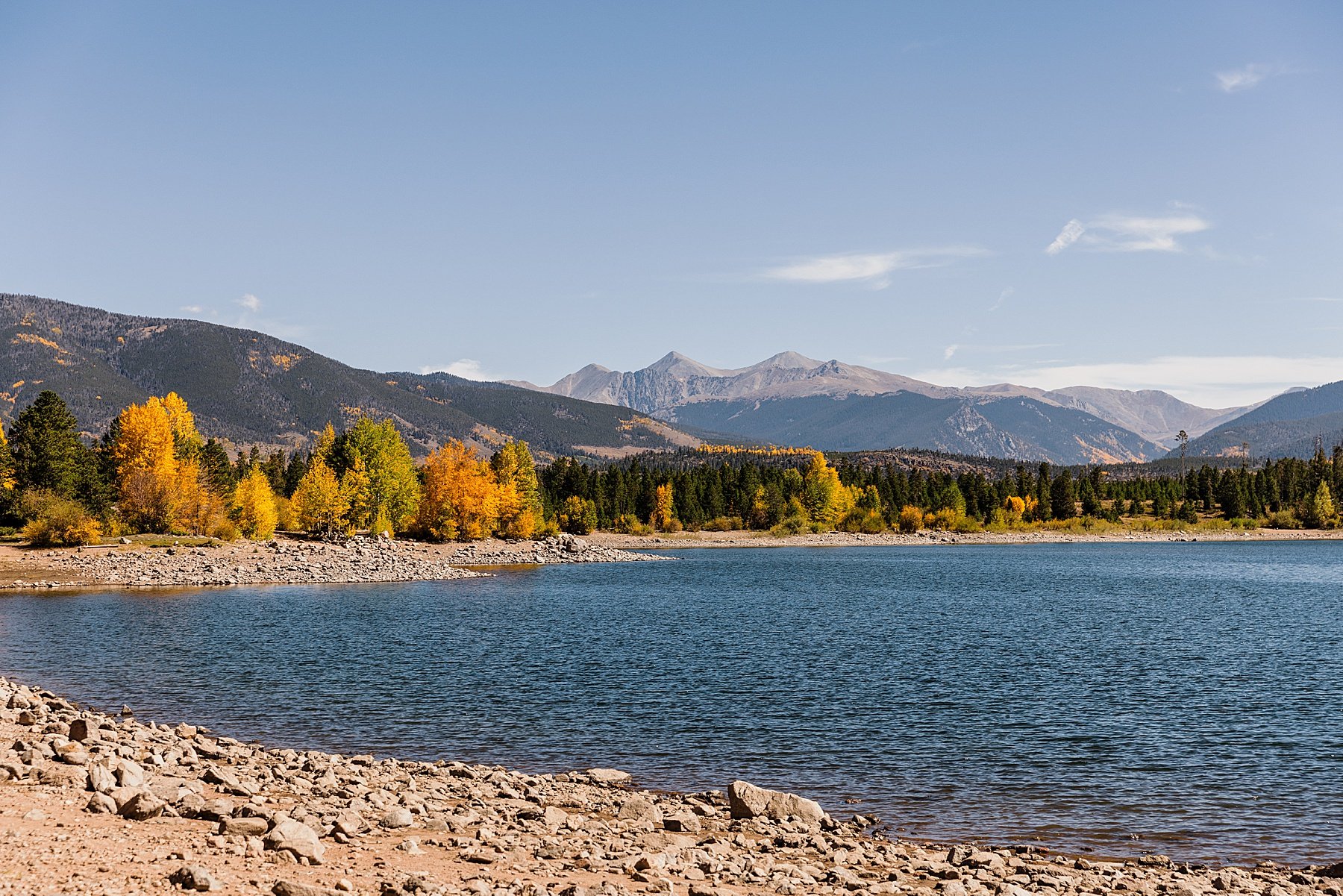 Fall-colors-elopement-in-colorado001.jpg