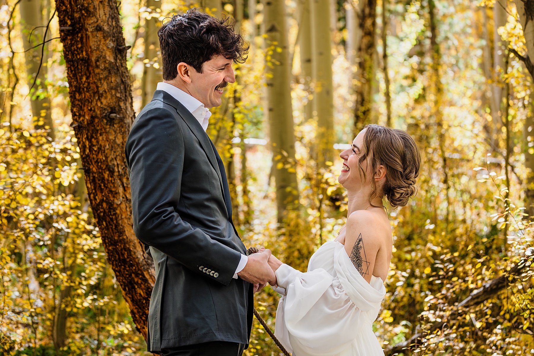 Fall-colors-elopement-in-colorado010.jpg