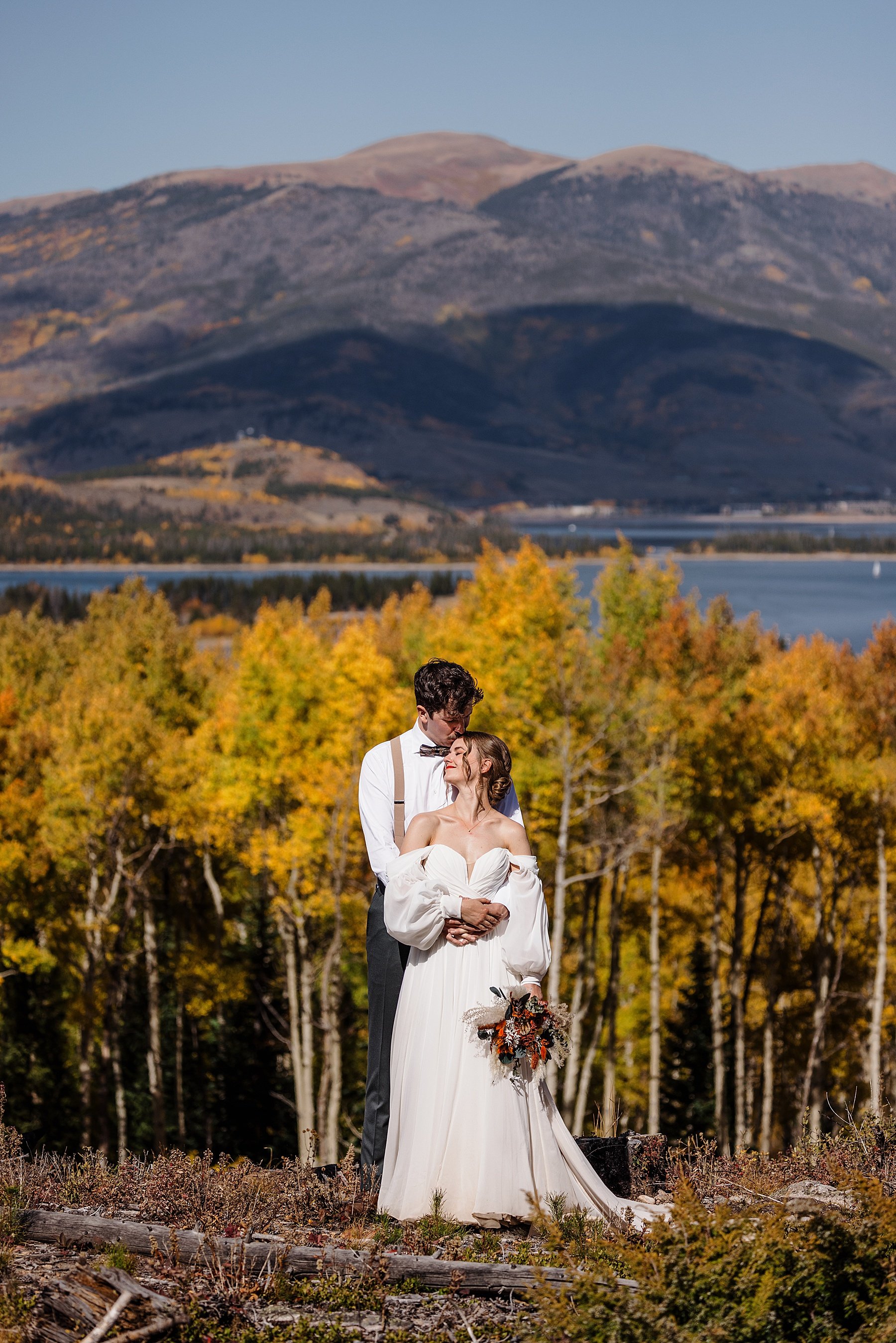 Fall-colors-elopement-in-colorado017.jpg