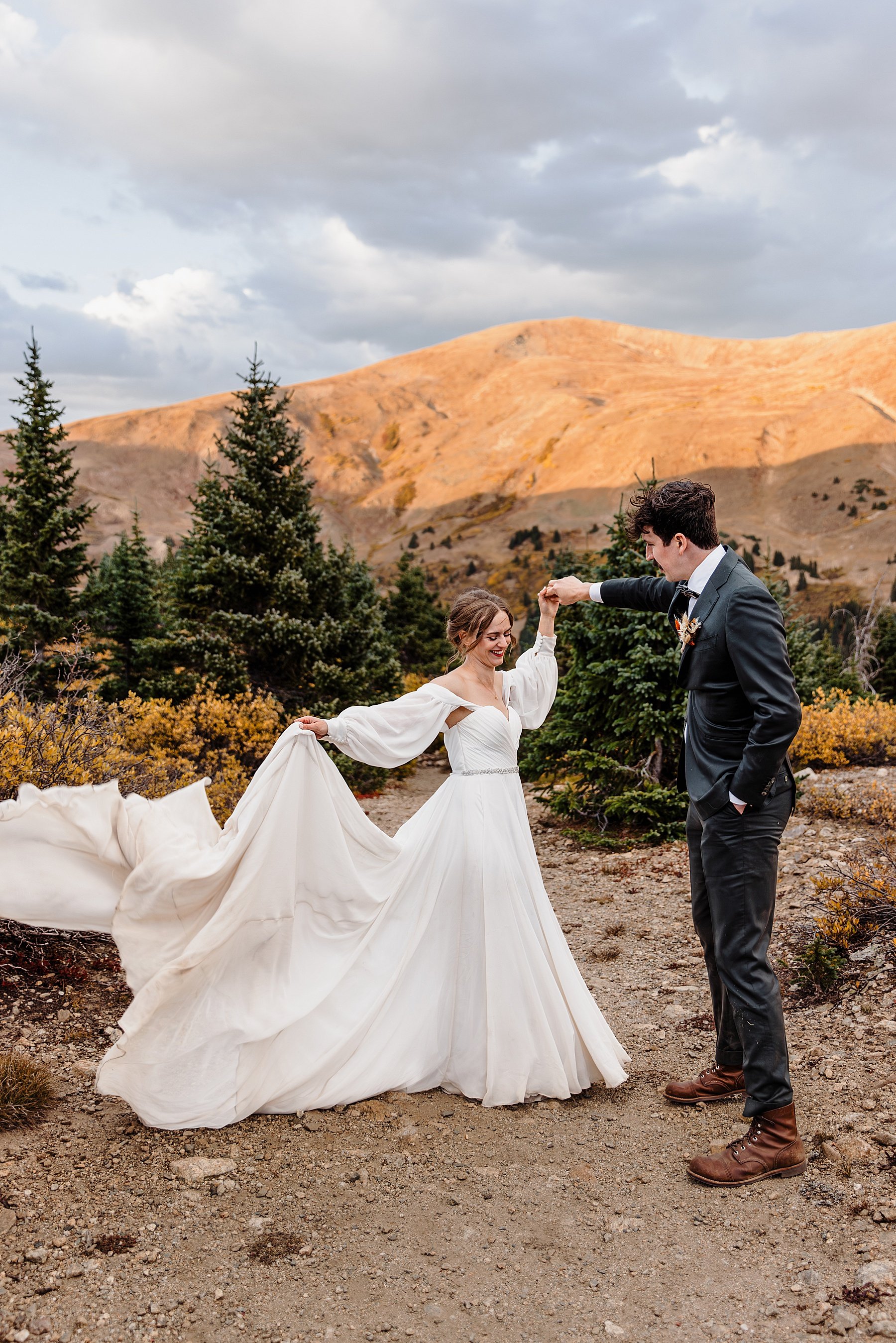 Fall-colors-elopement-in-colorado065.jpg