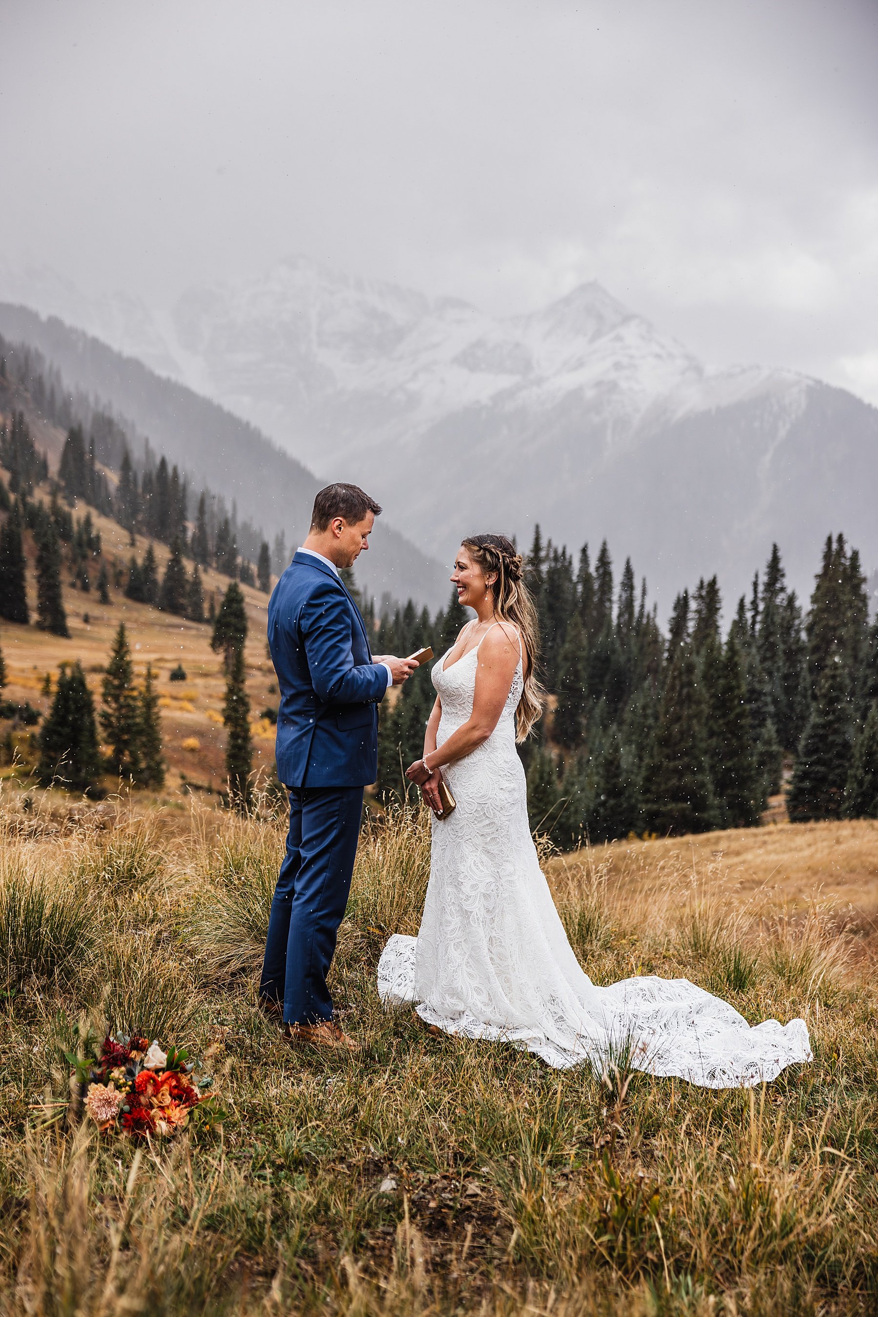 Fall-Telluride-Elopement-in-Colorado_0040.jpg