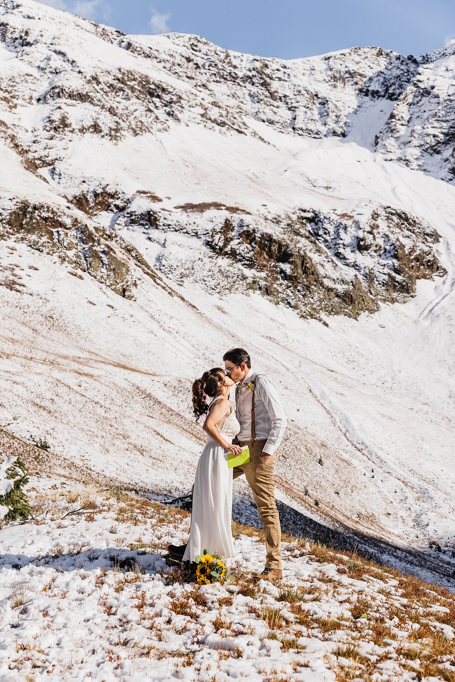 Fall-Ouray-Elopement-in-Colorado-with-Dogs_115.jpg