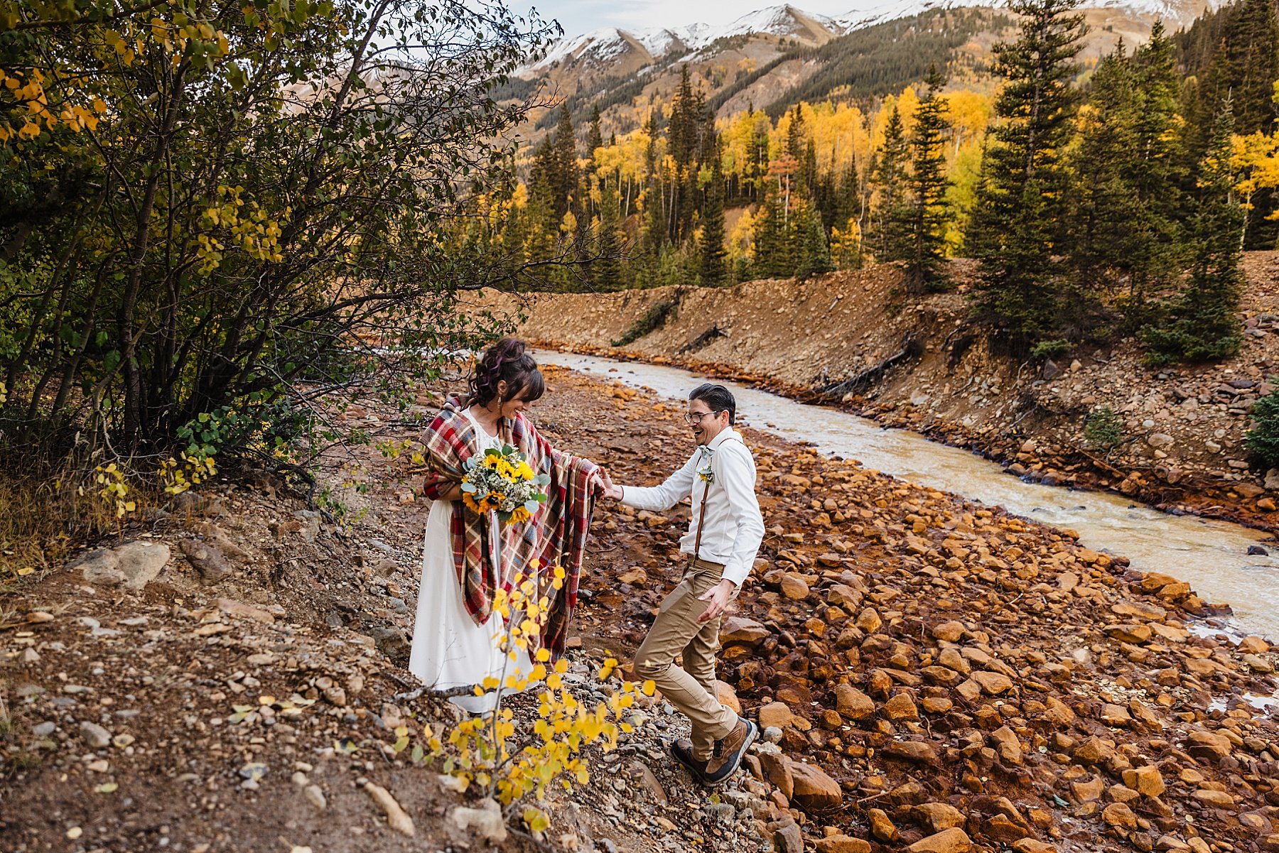 Fall-Ouray-Elopement-in-Colorado-with-Dogs_136.jpg