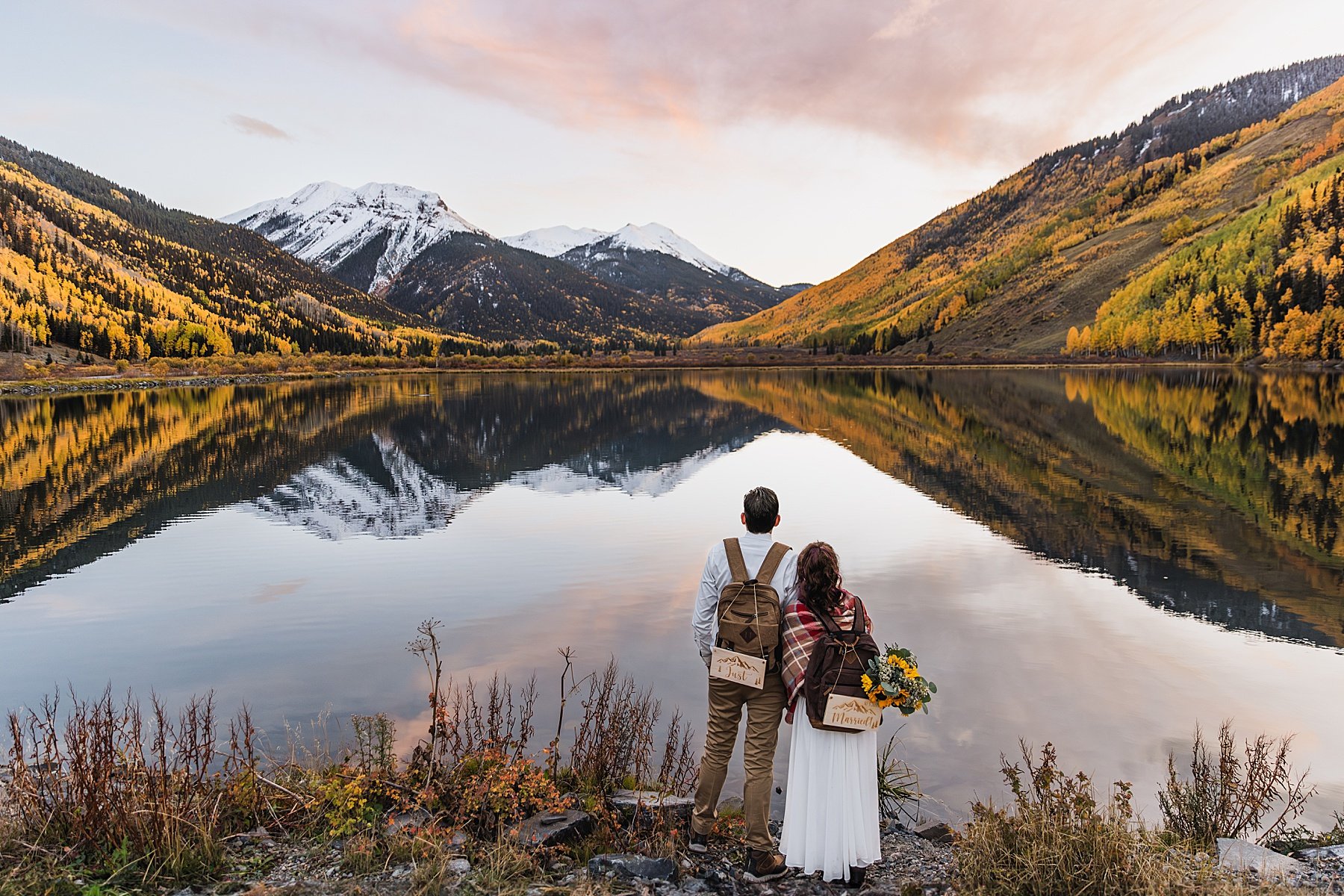 Fall-Ouray-Elopement-in-Colorado-with-Dogs_148.jpg