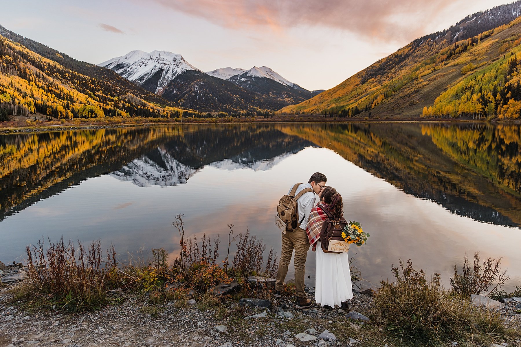 Fall-Ouray-Elopement-in-Colorado-with-Dogs_149.jpg