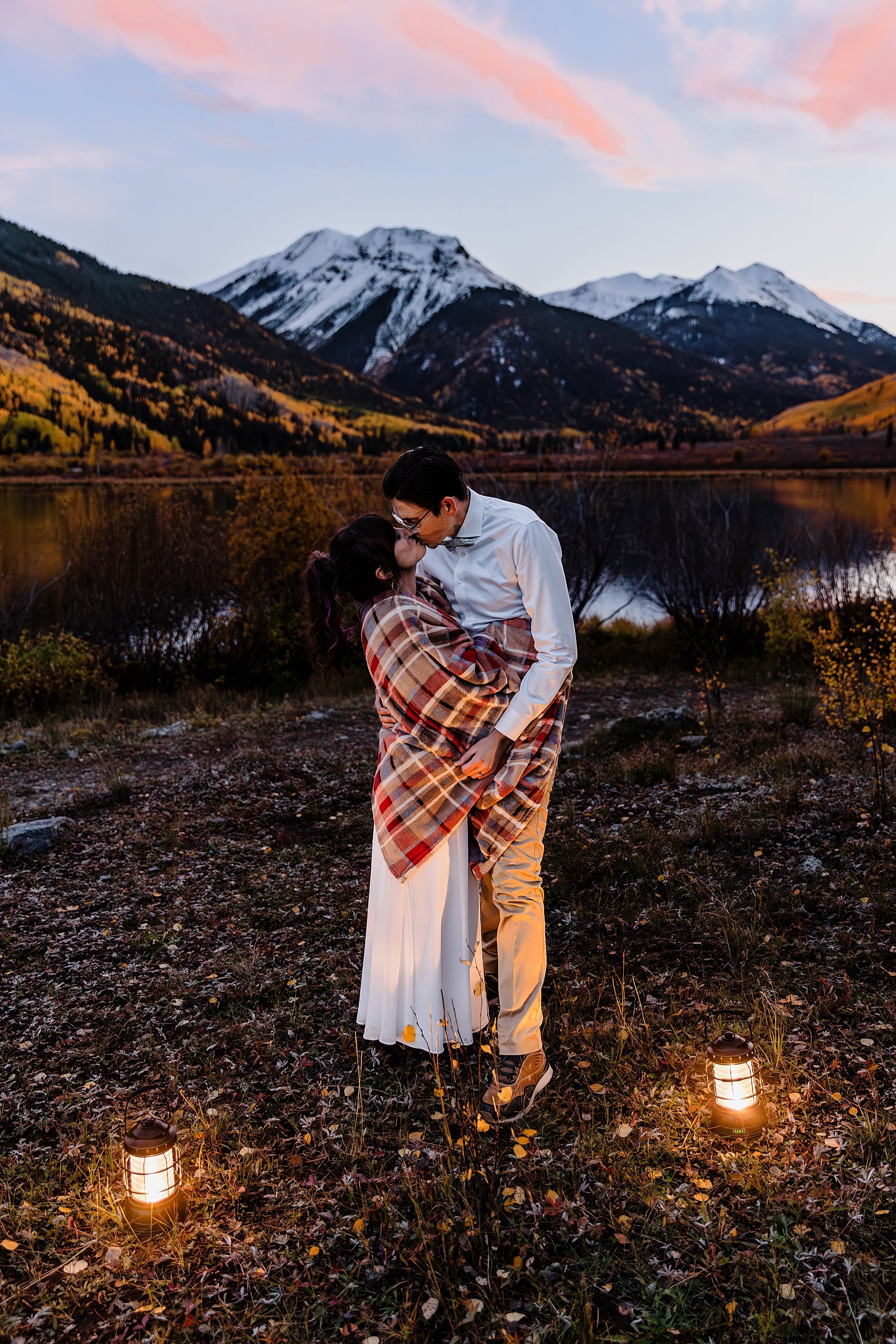 Fall-Ouray-Elopement-in-Colorado-with-Dogs_155.jpg