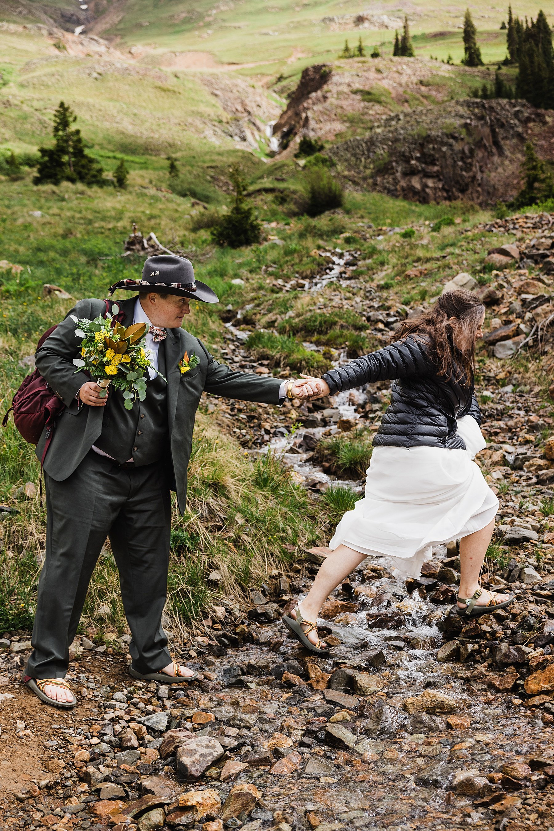 LGBTQ-Elopement-in-Durango-Colorado_0026.jpg