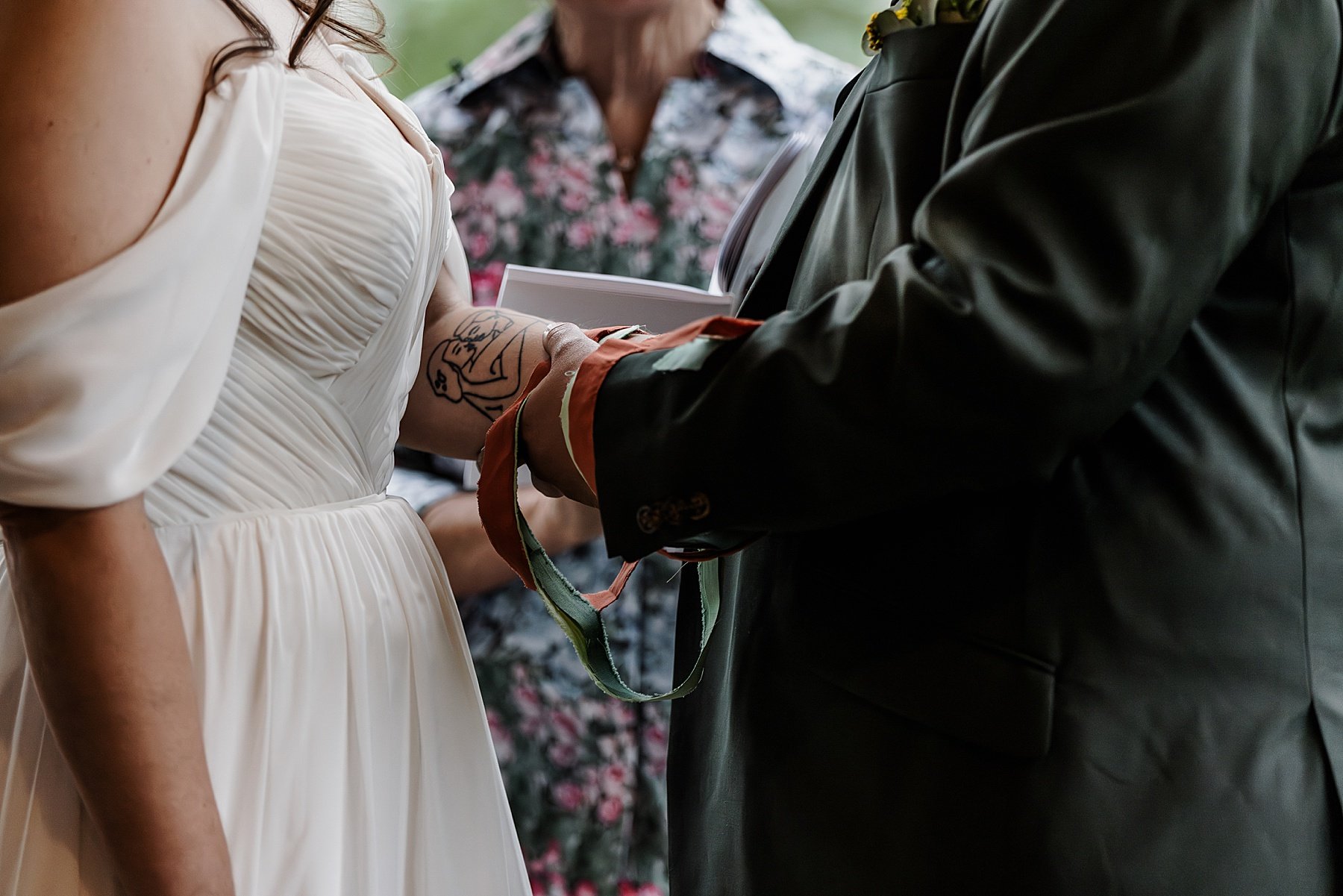 LGBTQ-Elopement-in-Durango-Colorado_0052.jpg