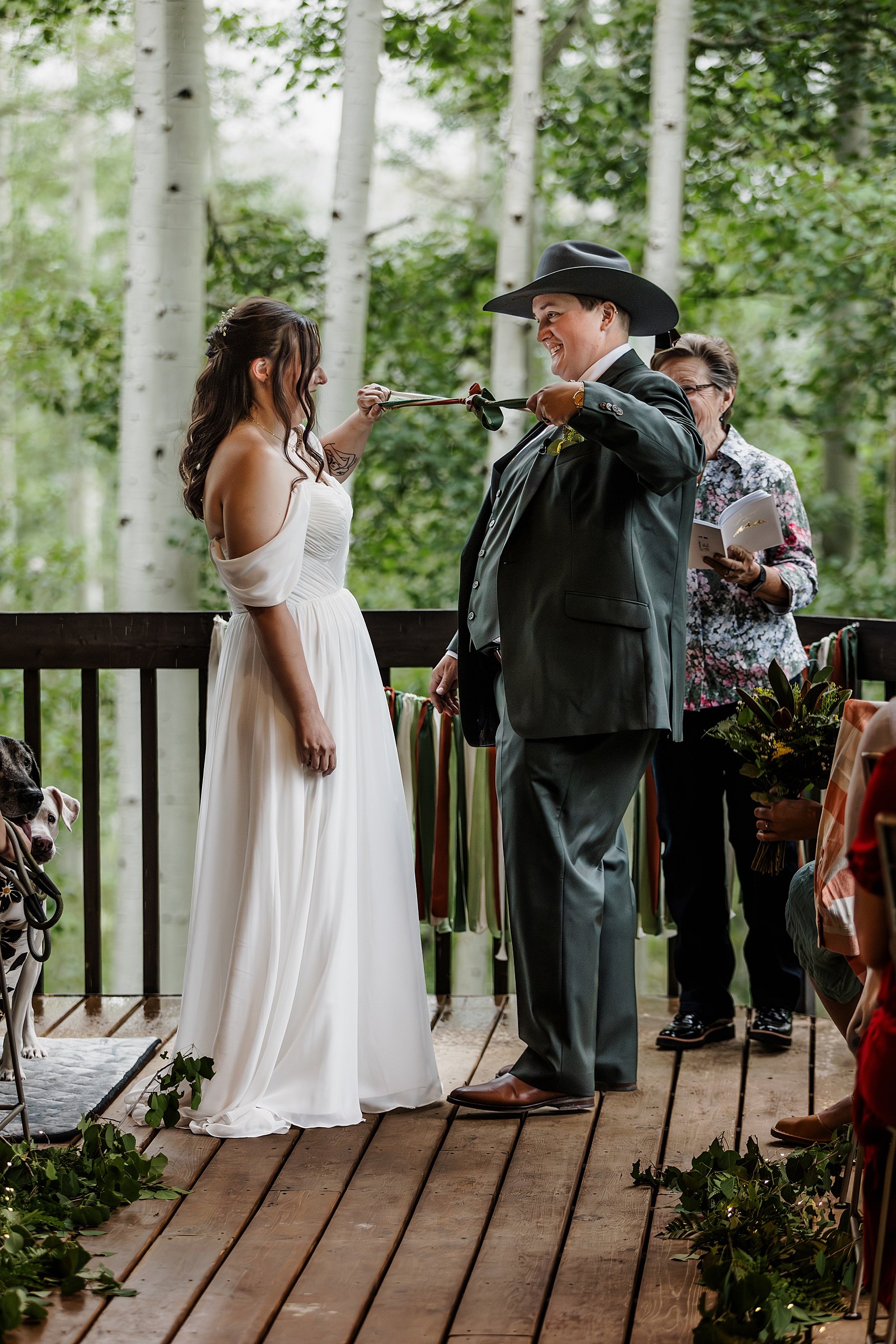 LGBTQ-Elopement-in-Durango-Colorado_0054.jpg