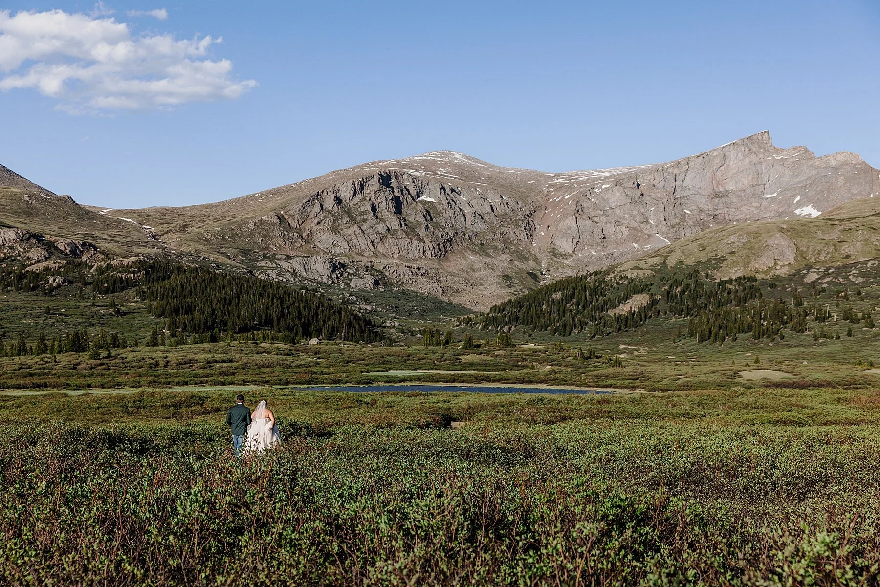 Sunset-Elopement-in-the-Colorado-Mountains_0007.jpg
