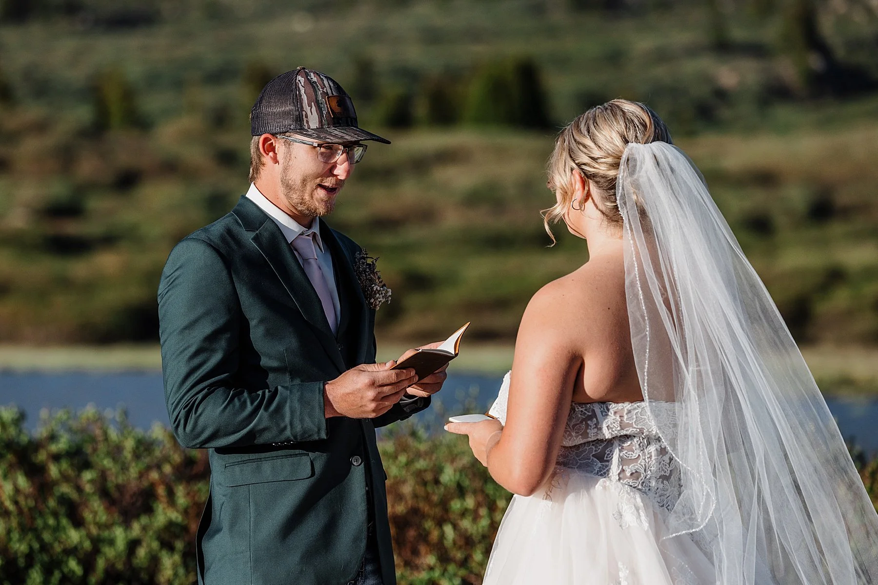 Sunset-Elopement-in-the-Colorado-Mountains_0010.jpg