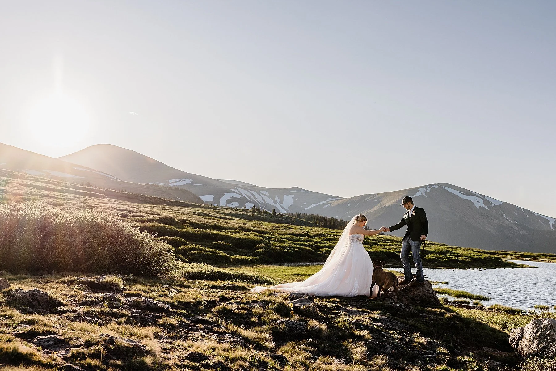 Sunset-Elopement-in-the-Colorado-Mountains_0021.jpg