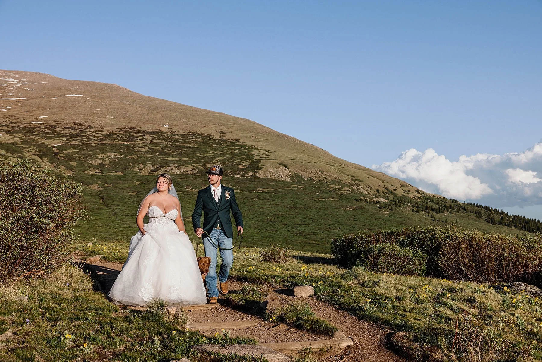 Sunset-Elopement-in-the-Colorado-Mountains_0025.jpg