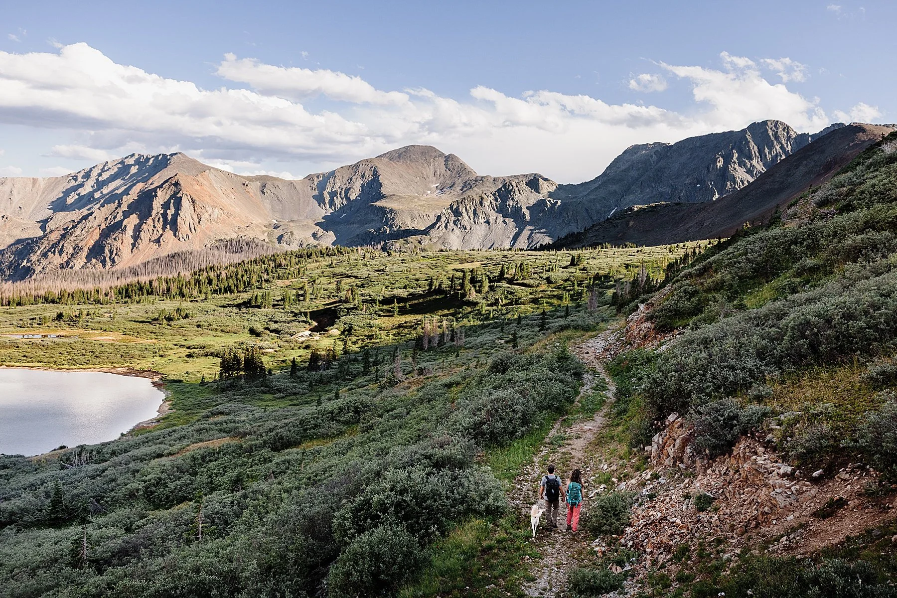 Colorado-Hiking-Engagement-Session-Photographer_0001.jpg